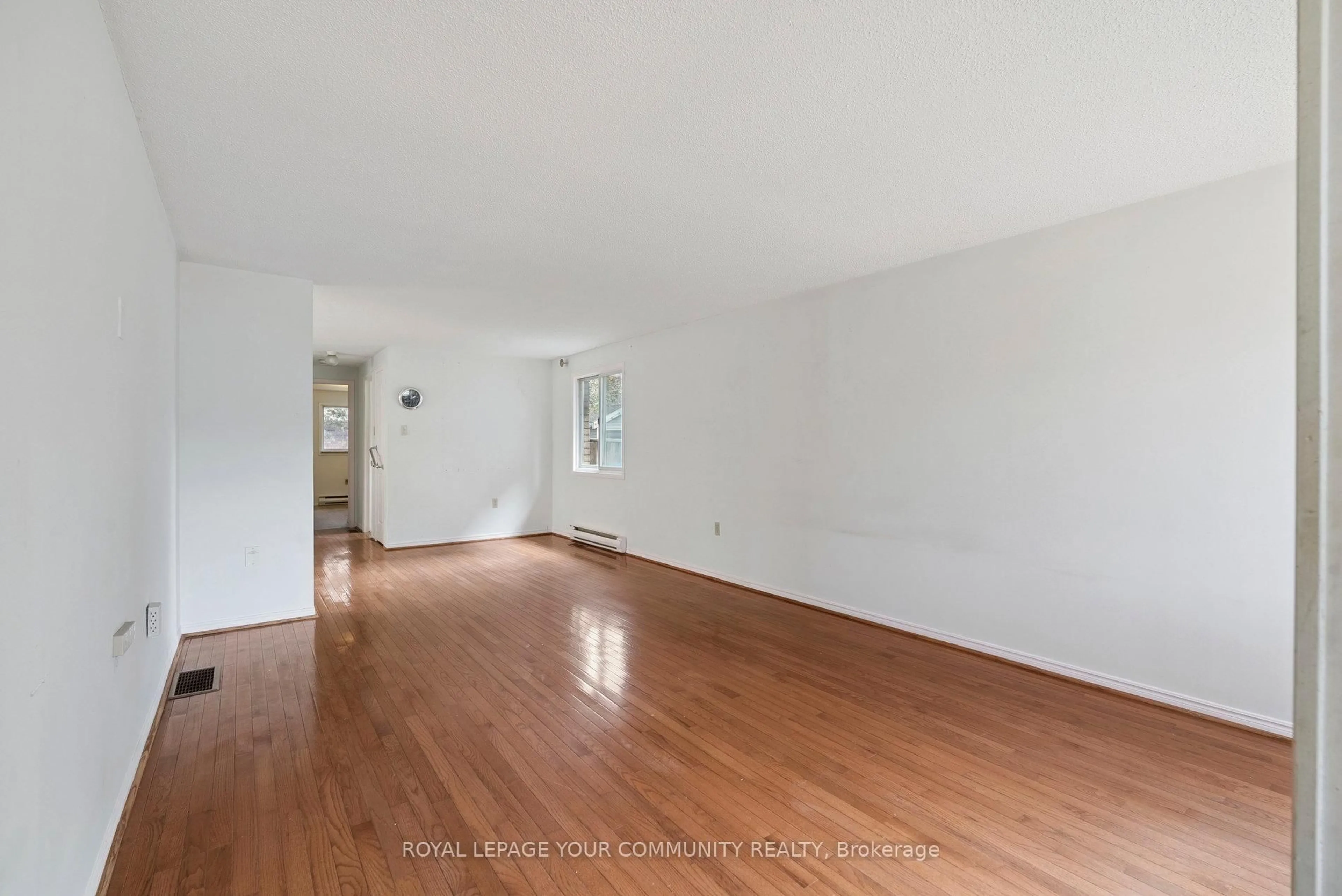 A pic of a room for 71 Geddes Cres, Barrie Ontario L4N 7B1