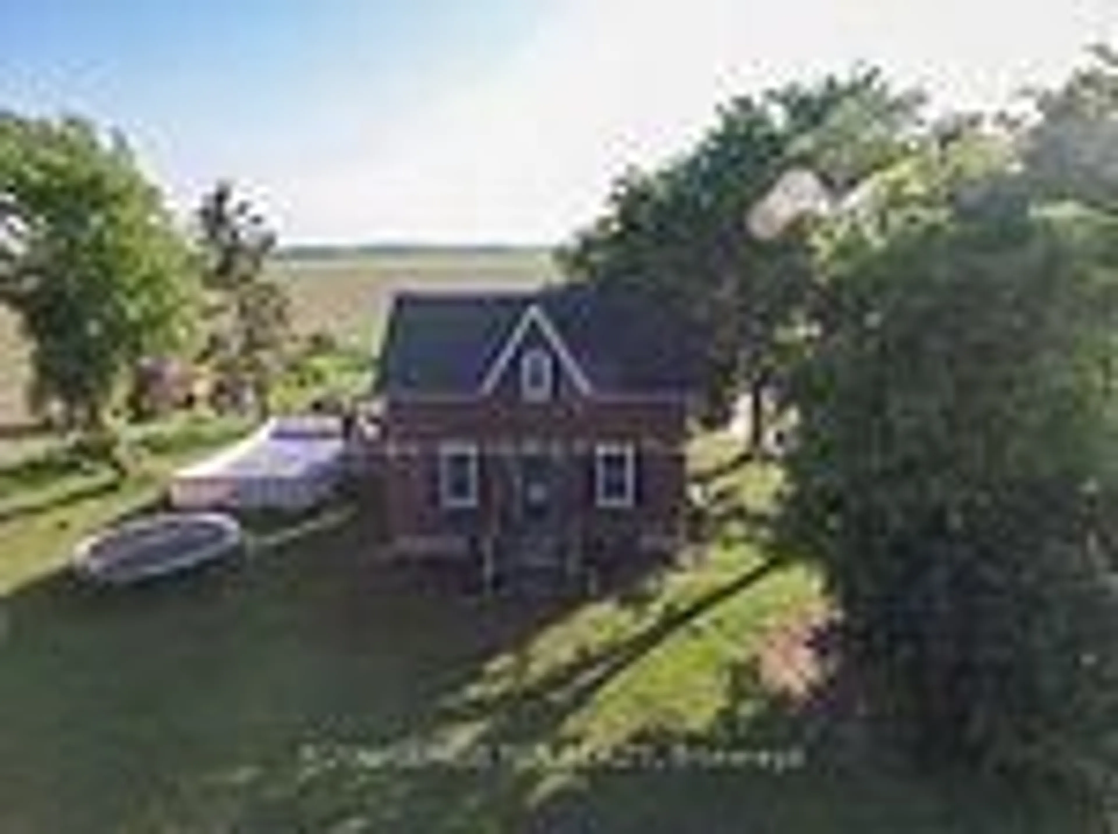 A pic from outside/outdoor area/front of a property/back of a property/a pic from drone, unknown for 2606 Crossland Rd, Springwater Ontario L0L 1P0