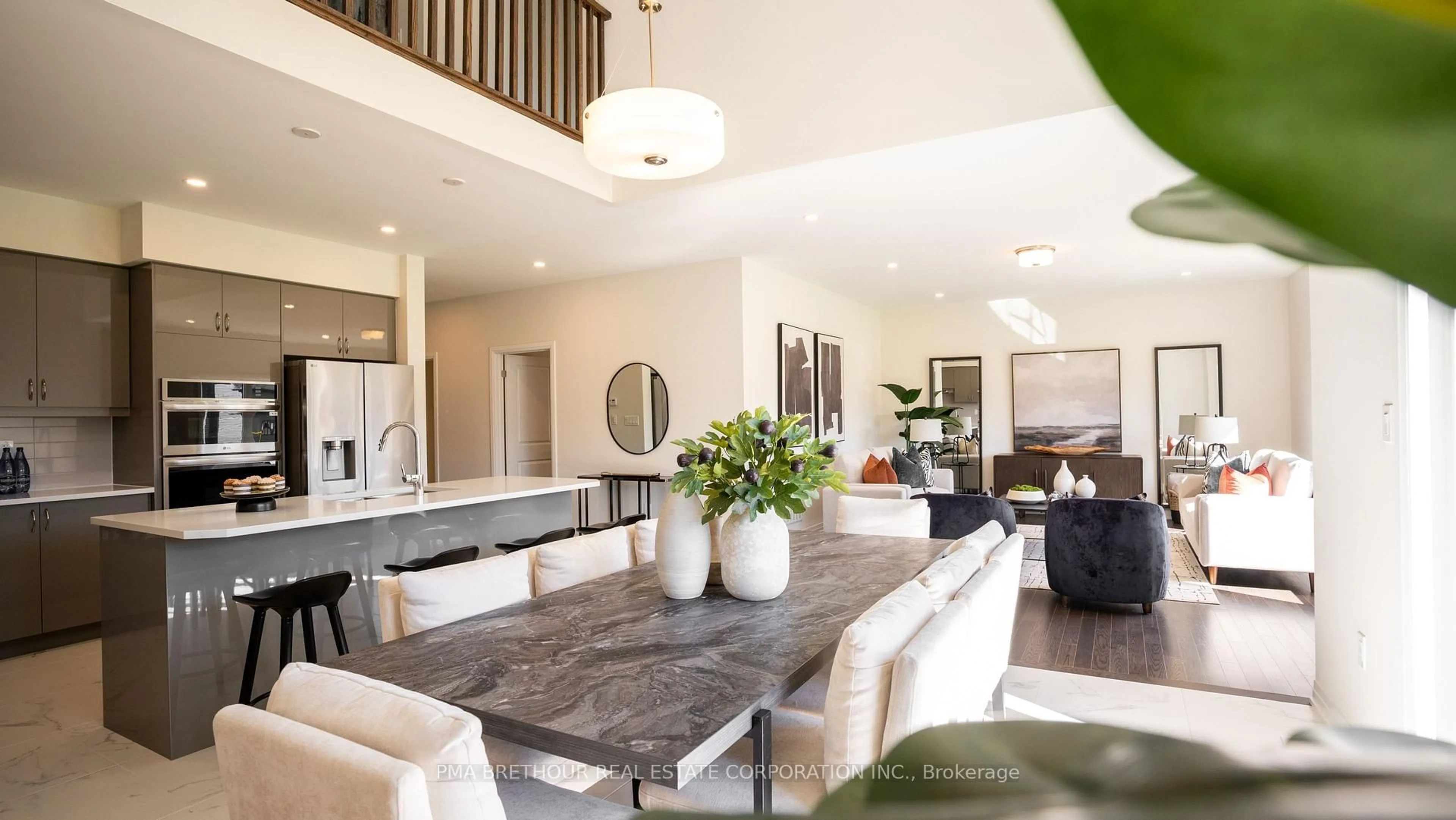 Open concept kitchen, unknown for 3031 Sandy Acres Ave, Severn Ontario L3V 0Y4