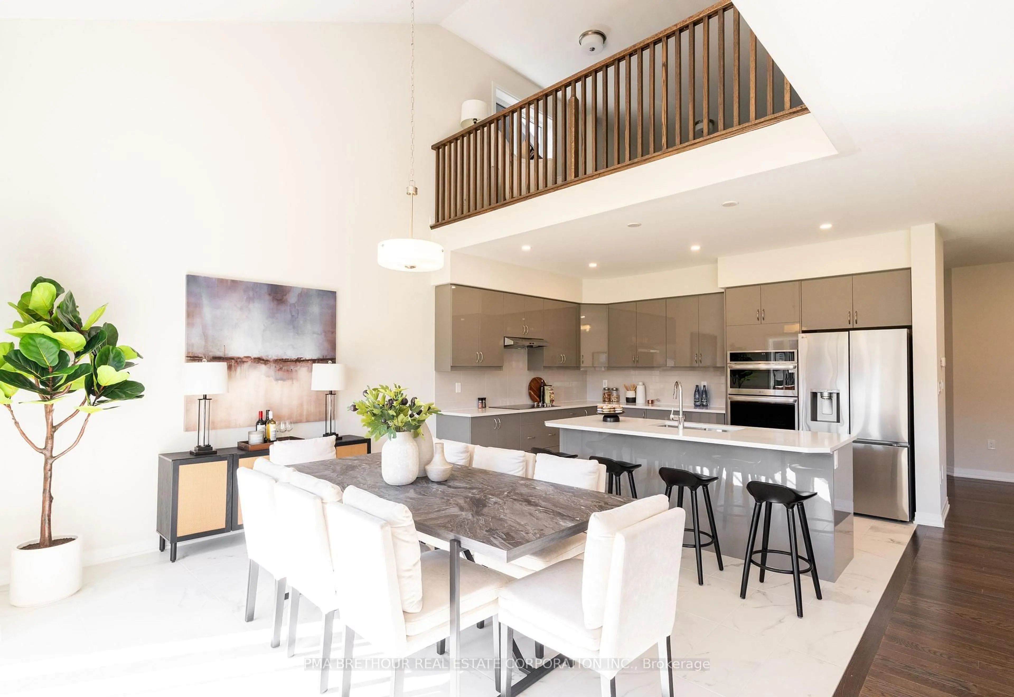 Contemporary kitchen, unknown for 3031 Sandy Acres Ave, Severn Ontario L3V 0Y4