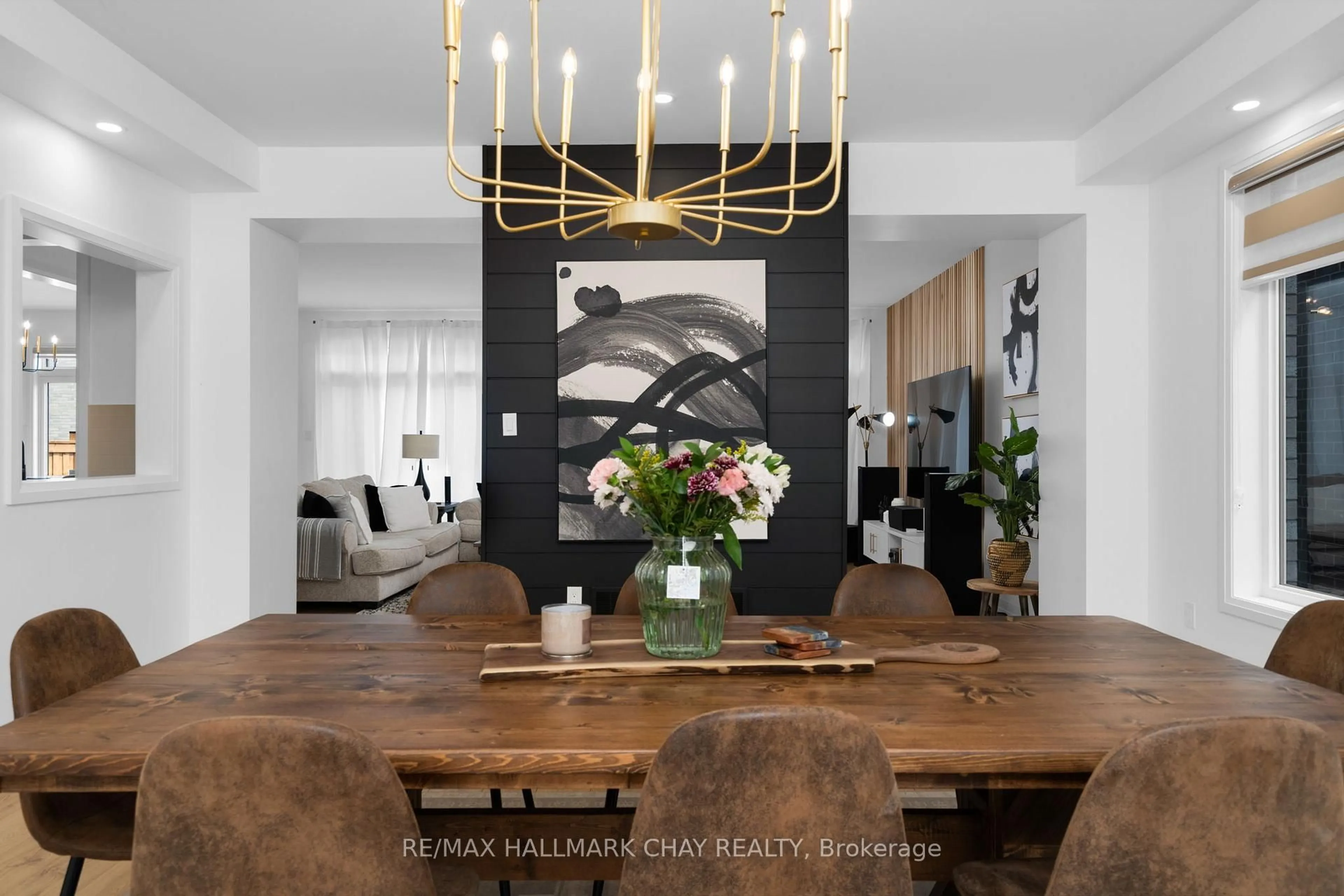 Dining room, wood/laminate floor for 43 Calypso Ave, Springwater Ontario L0L 1Y3