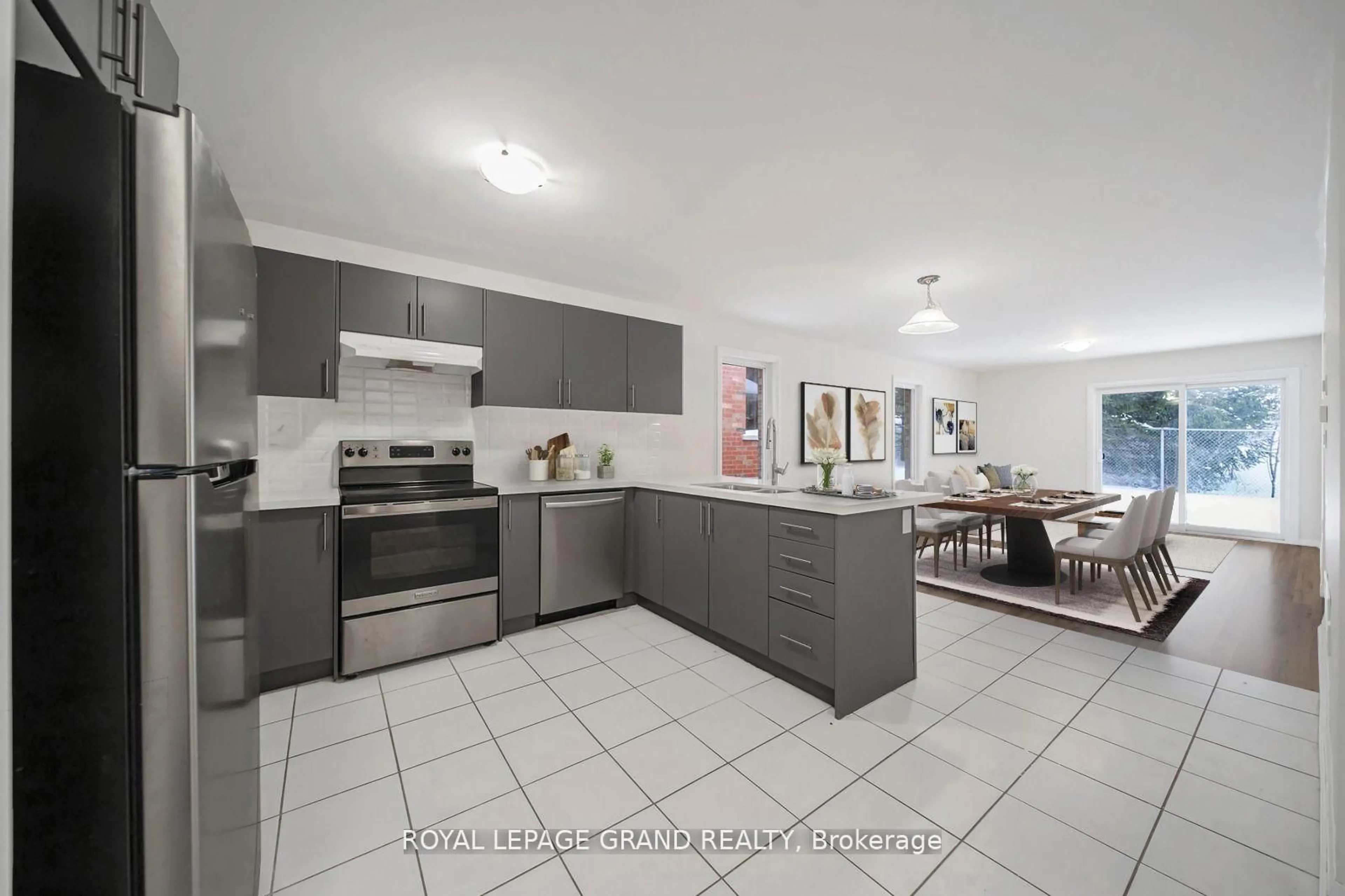 Open concept kitchen, ceramic/tile floor for 16 Revol Rd, Penetanguishene Ontario L9M 0W8