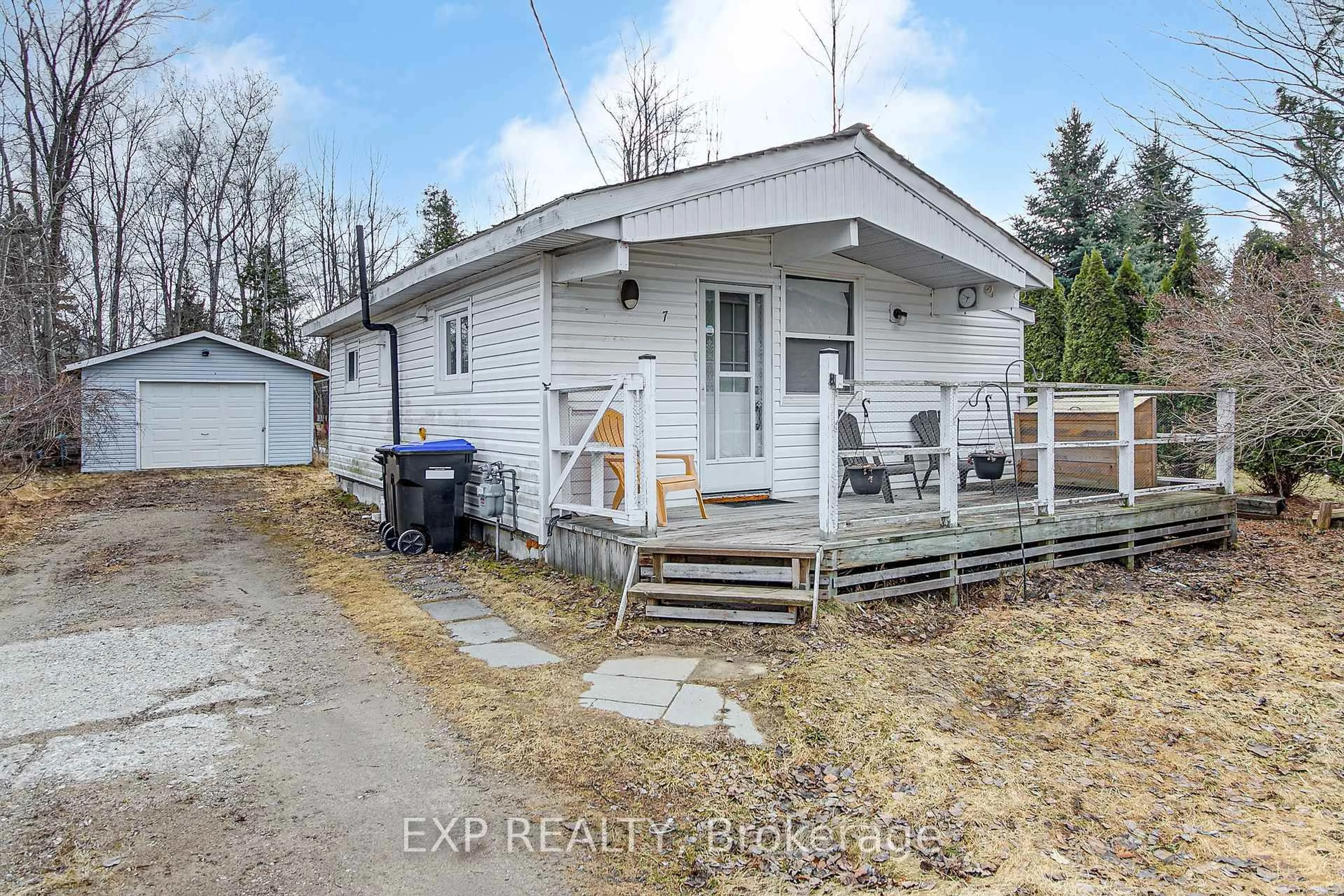 Unknown for 7 60th St, Wasaga Beach Ontario L9Z 1V9