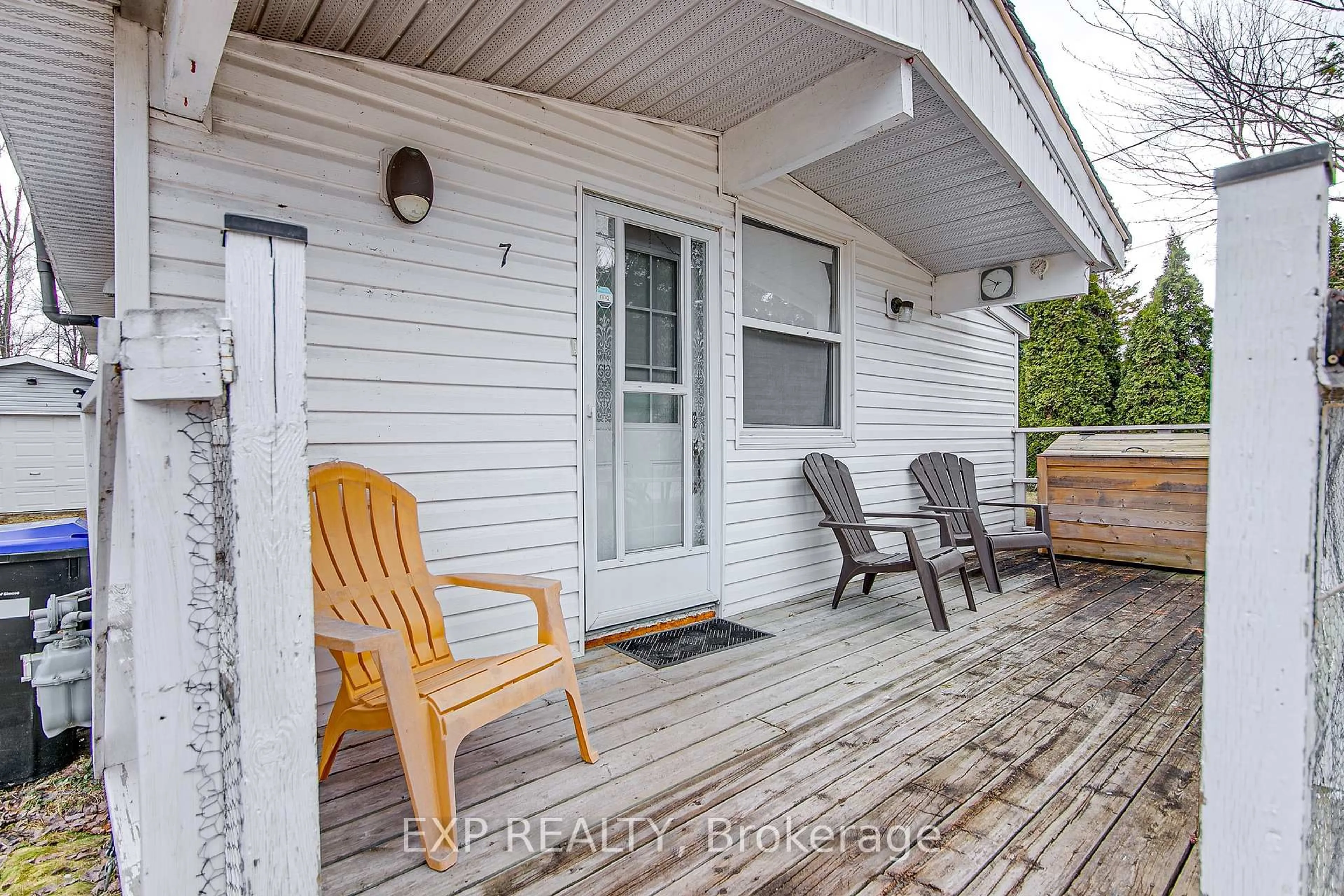 Patio, street for 7 60th St, Wasaga Beach Ontario L9Z 1V9