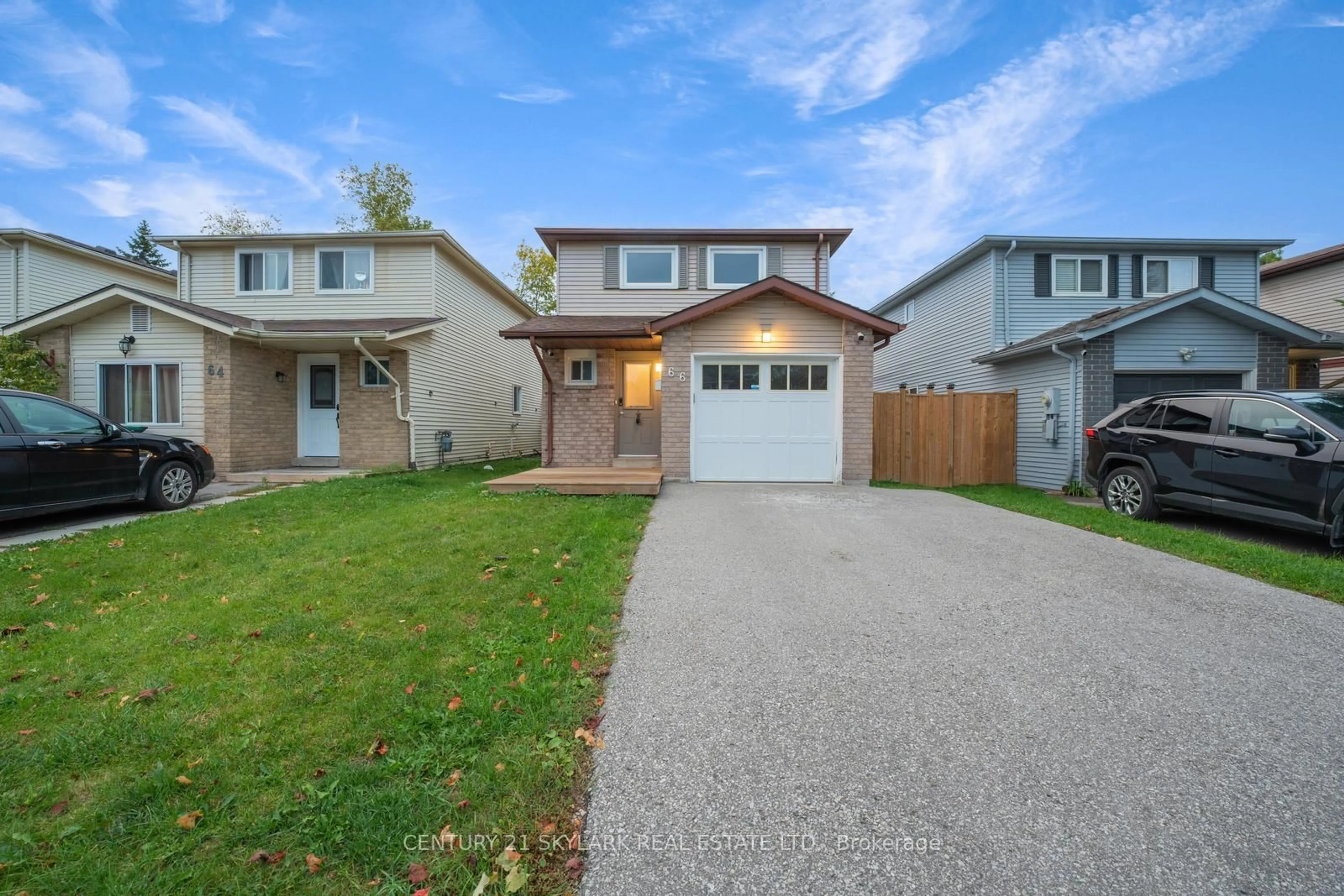 Home with vinyl exterior material, street for 66 Corbett Dr, Barrie Ontario L6M 5V3