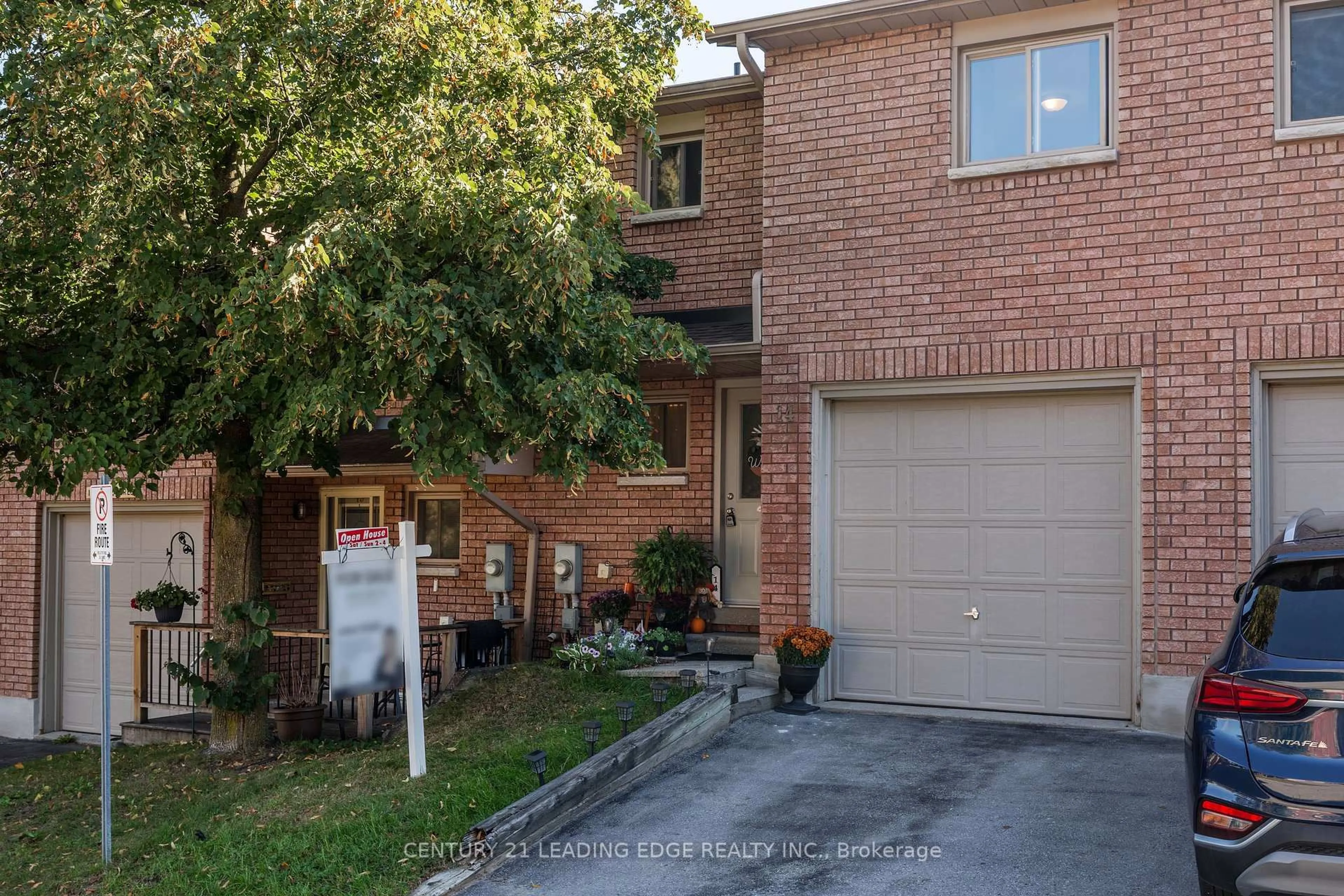 Home with brick exterior material, street for 14 Quail Cres, Barrie Ontario L4N 6X1