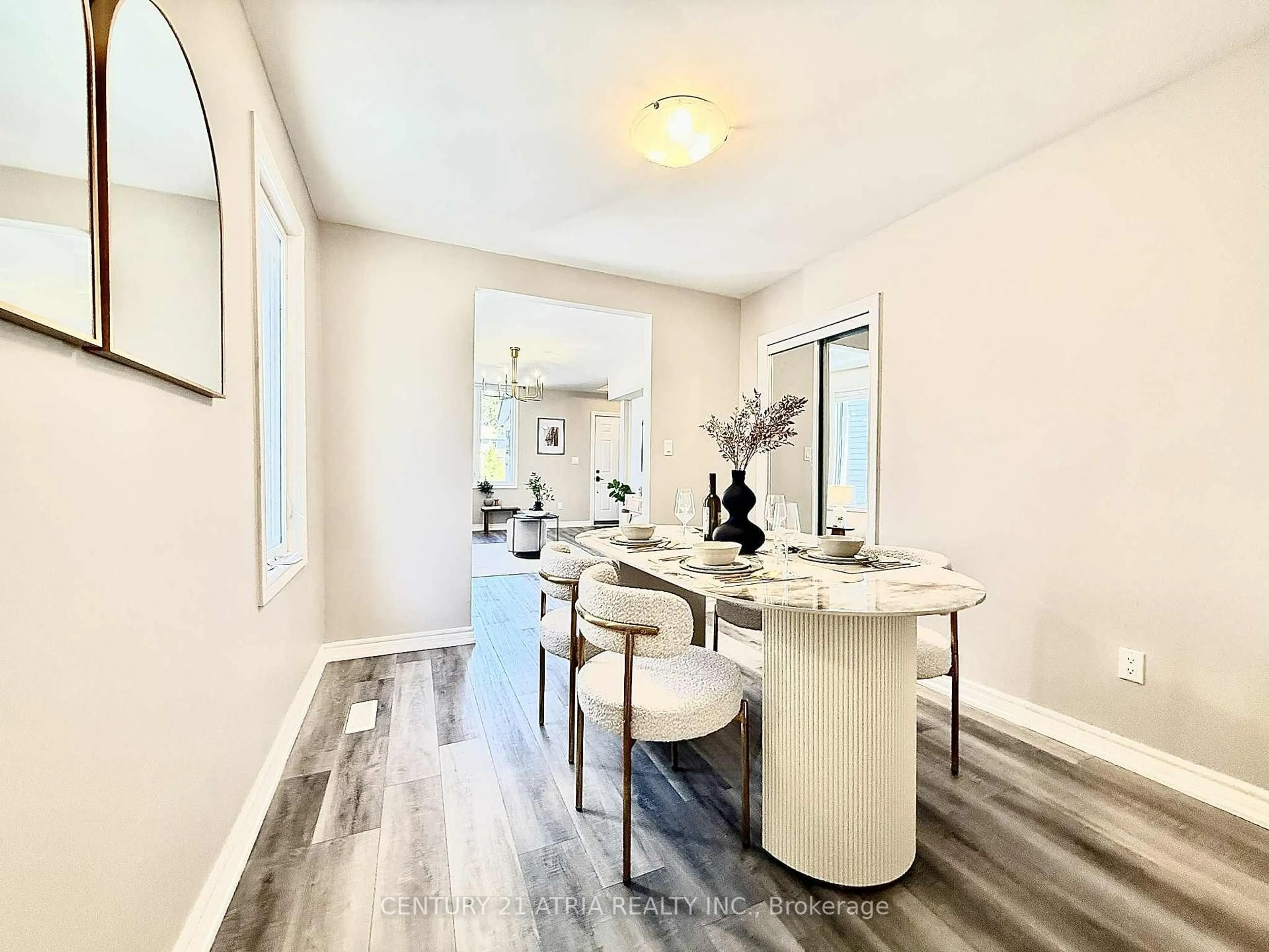 Dining room, unknown for 59 Park St, Barrie Ontario L4N 1H7