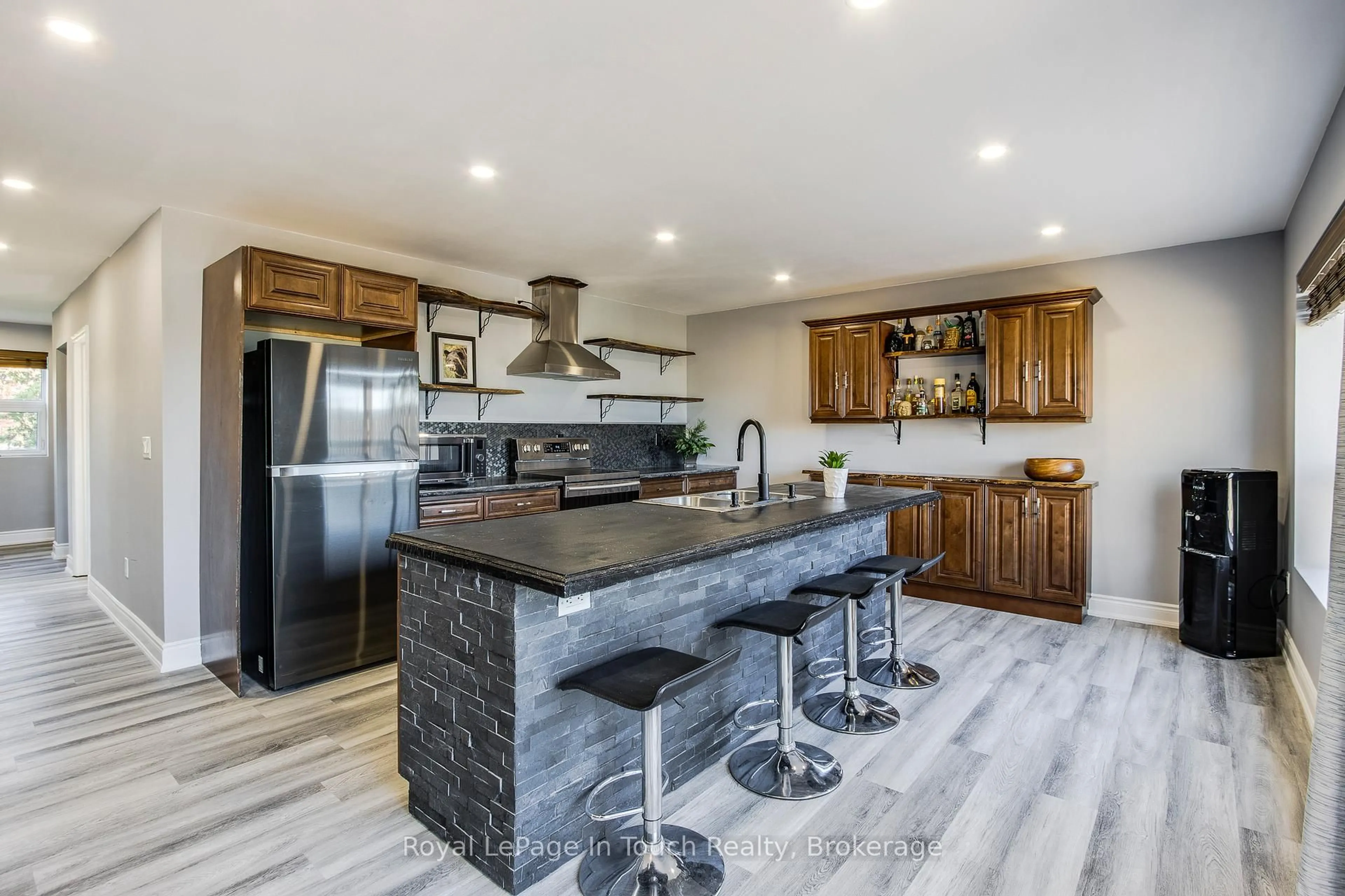 Open concept kitchen, ceramic/tile floor for 142 Duck Bay Rd, Tay Ontario L0K 2C0