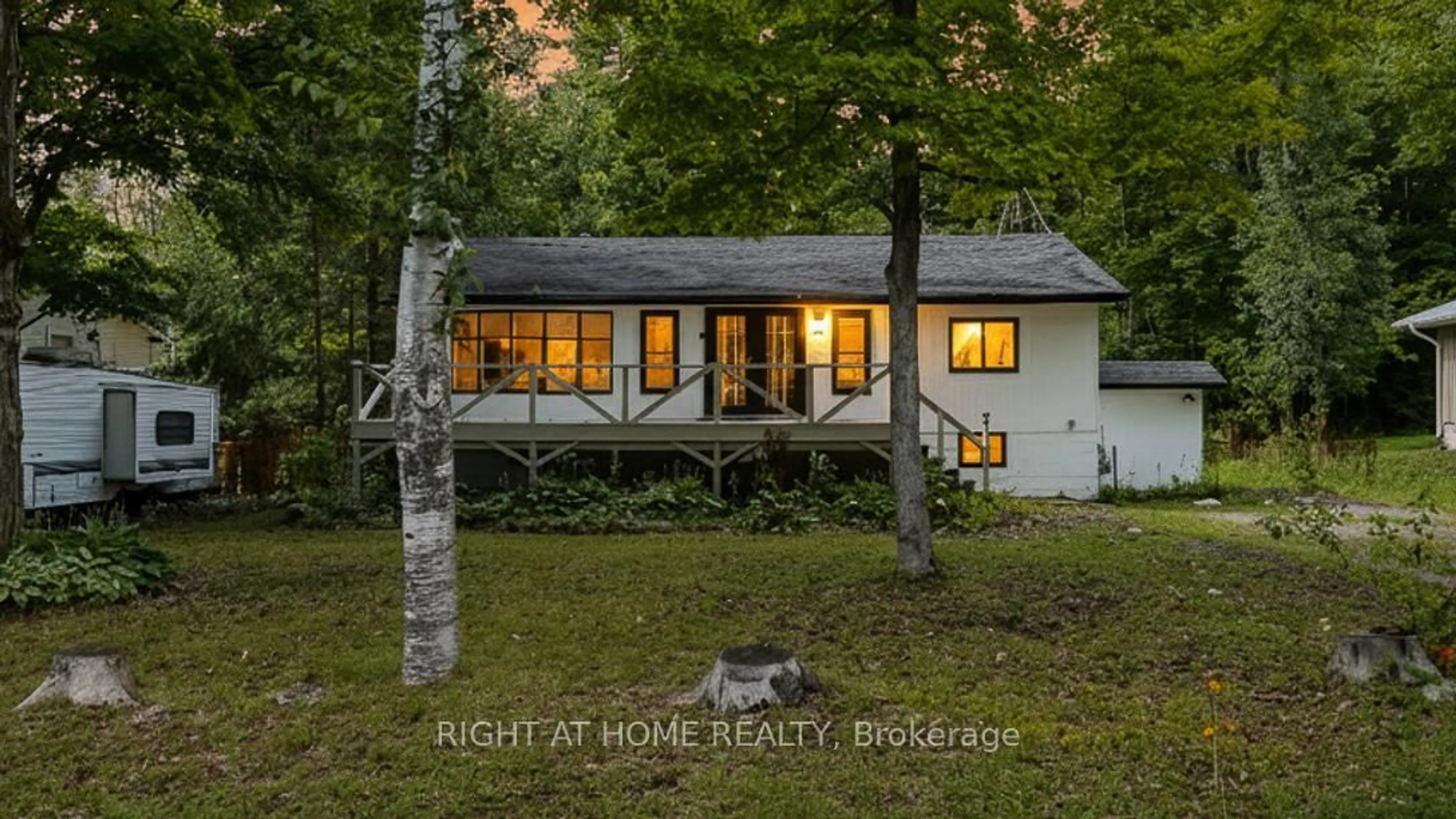 Unknown for 29 NIDA Dr, Tiny Ontario L9M 0B3