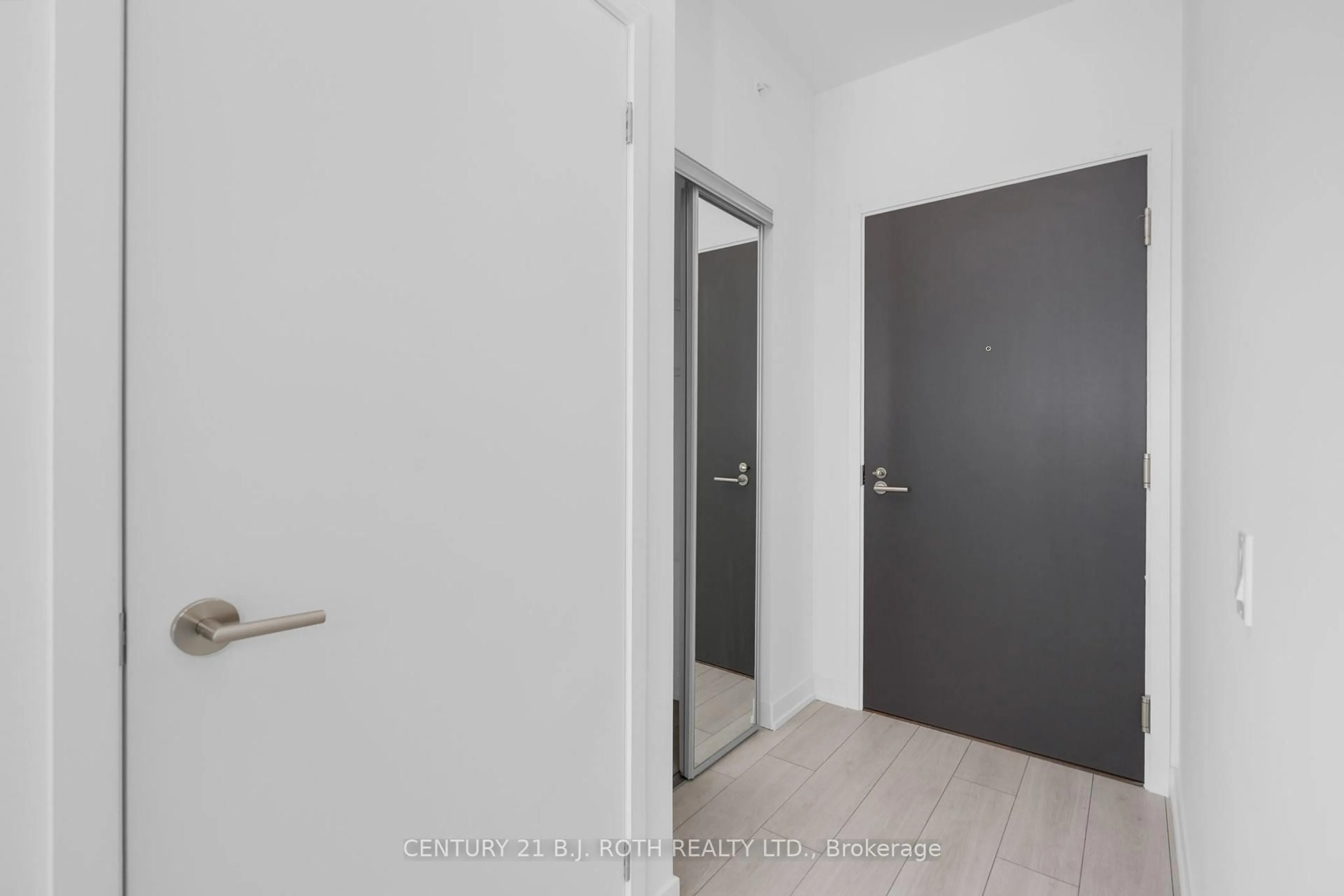 Unknown for 39 Mary St #1909, Barrie Ontario L4N 1S9