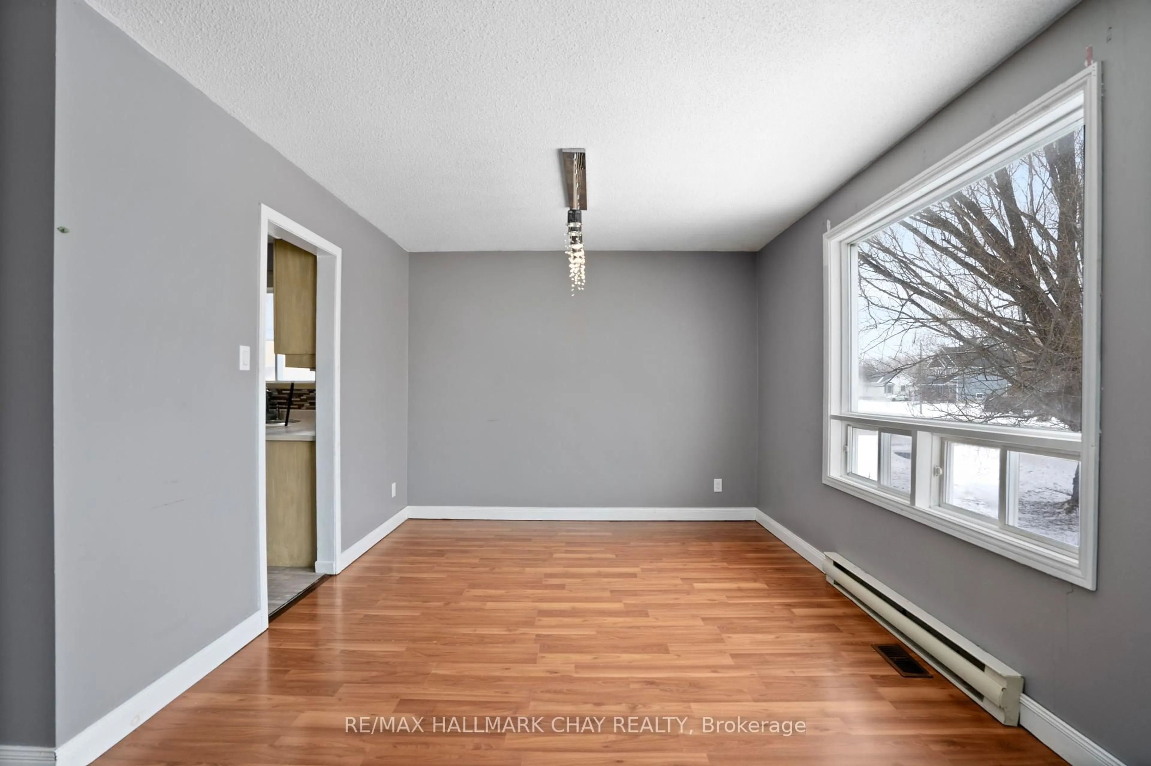 A pic of a room for 7481 County Road 91, Clearview Ontario L0M 1S0