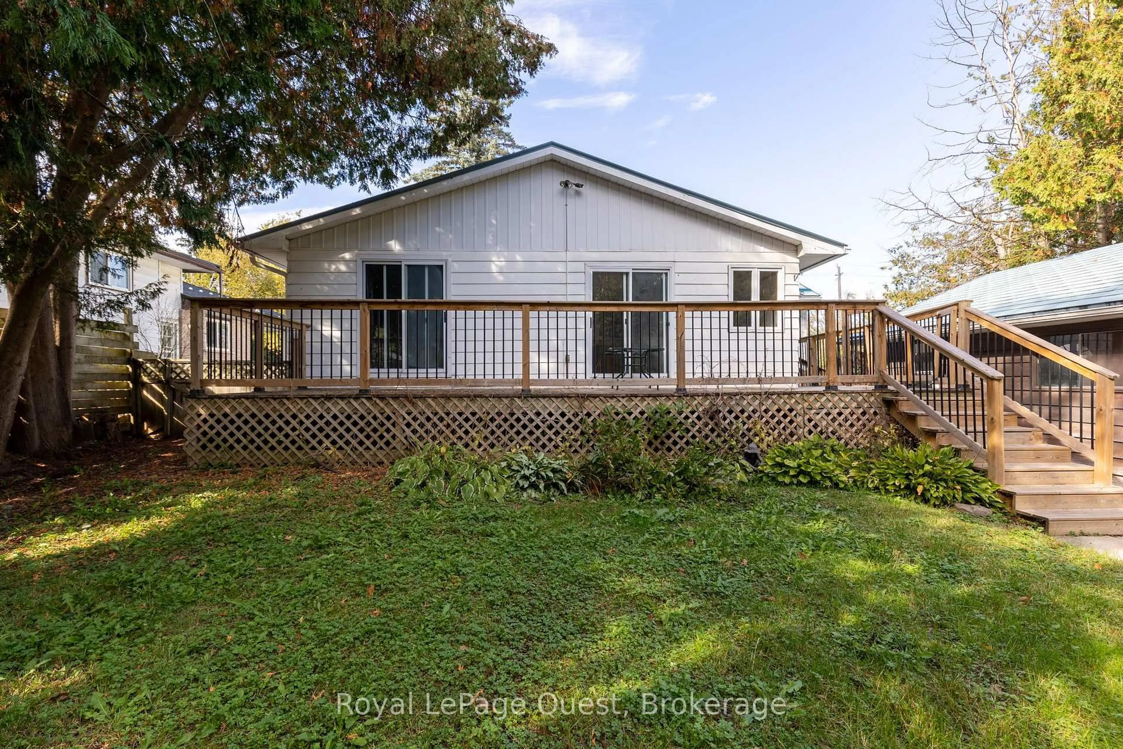 A pic from outside/outdoor area/front of a property/back of a property/a pic from drone, water/lake/river/ocean view for 59 FITTONS Rd, Orillia Ontario L3V 2J2