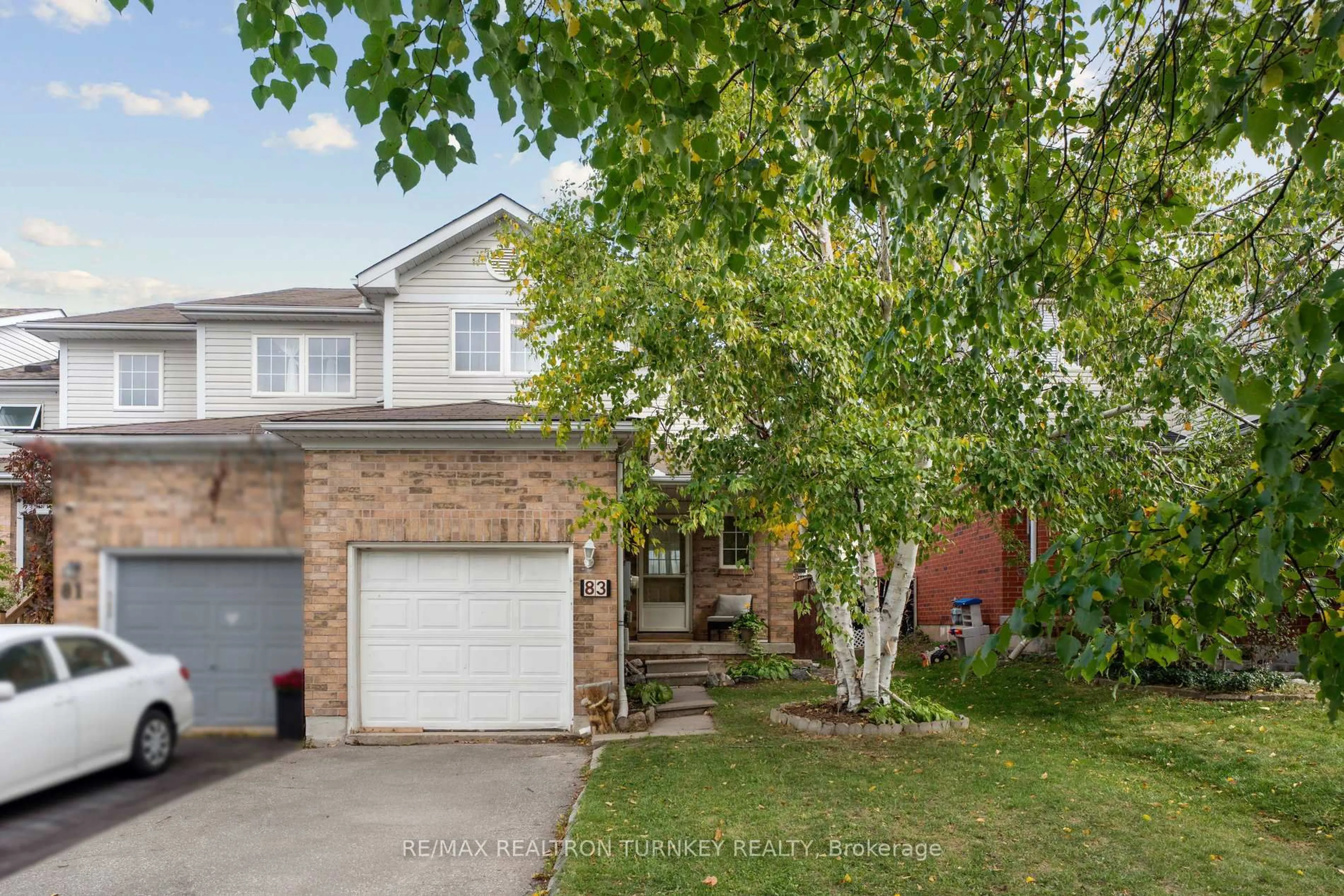 Unknown for 83 Pickett Cres, Barrie Ontario L4N 8C1