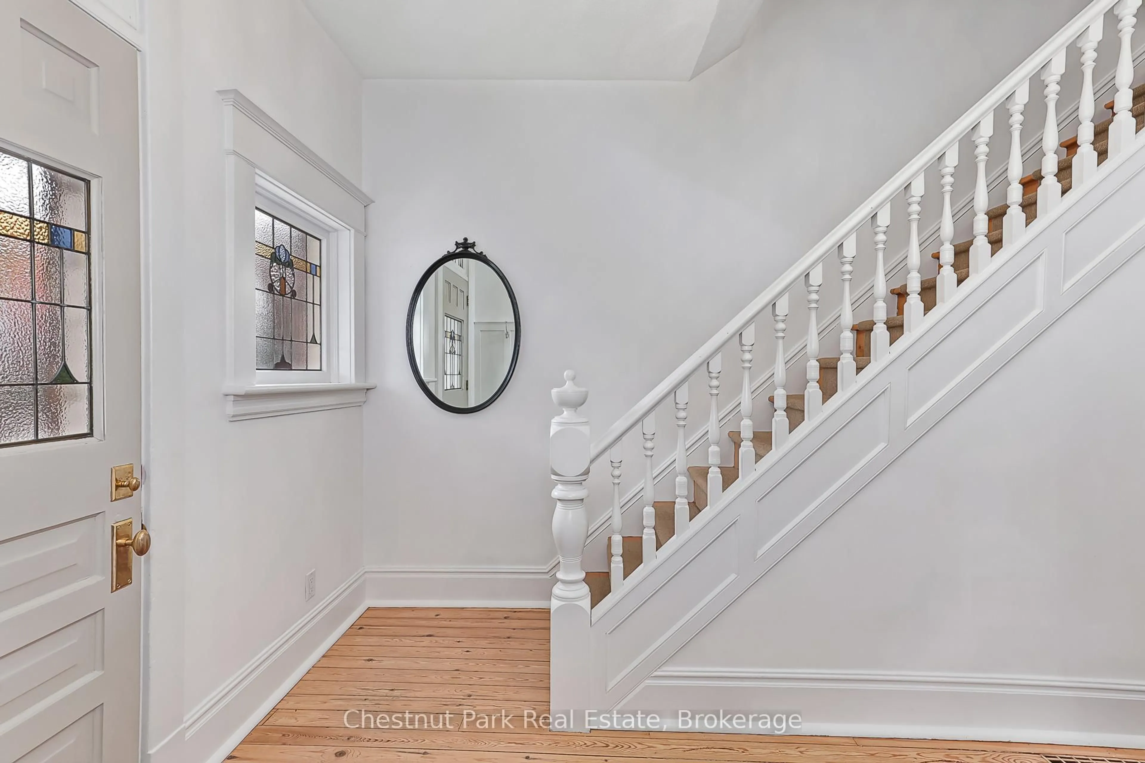 Unknown for 55 Robinson St, Collingwood Ontario L9Y 3L8
