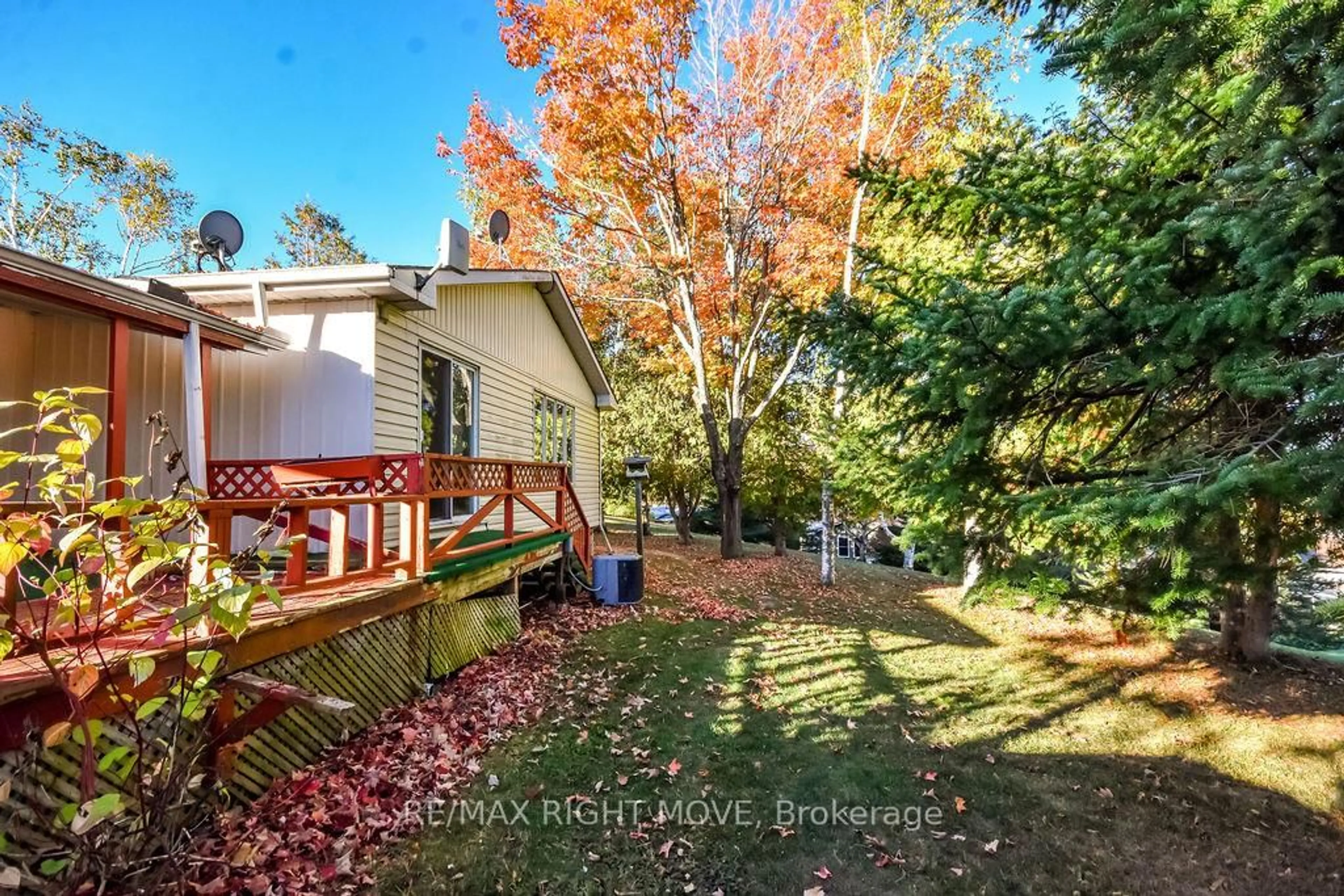 Patio, forest/trees view for 95 Cameron Dr, Oro-Medonte Ontario L0L 1T0