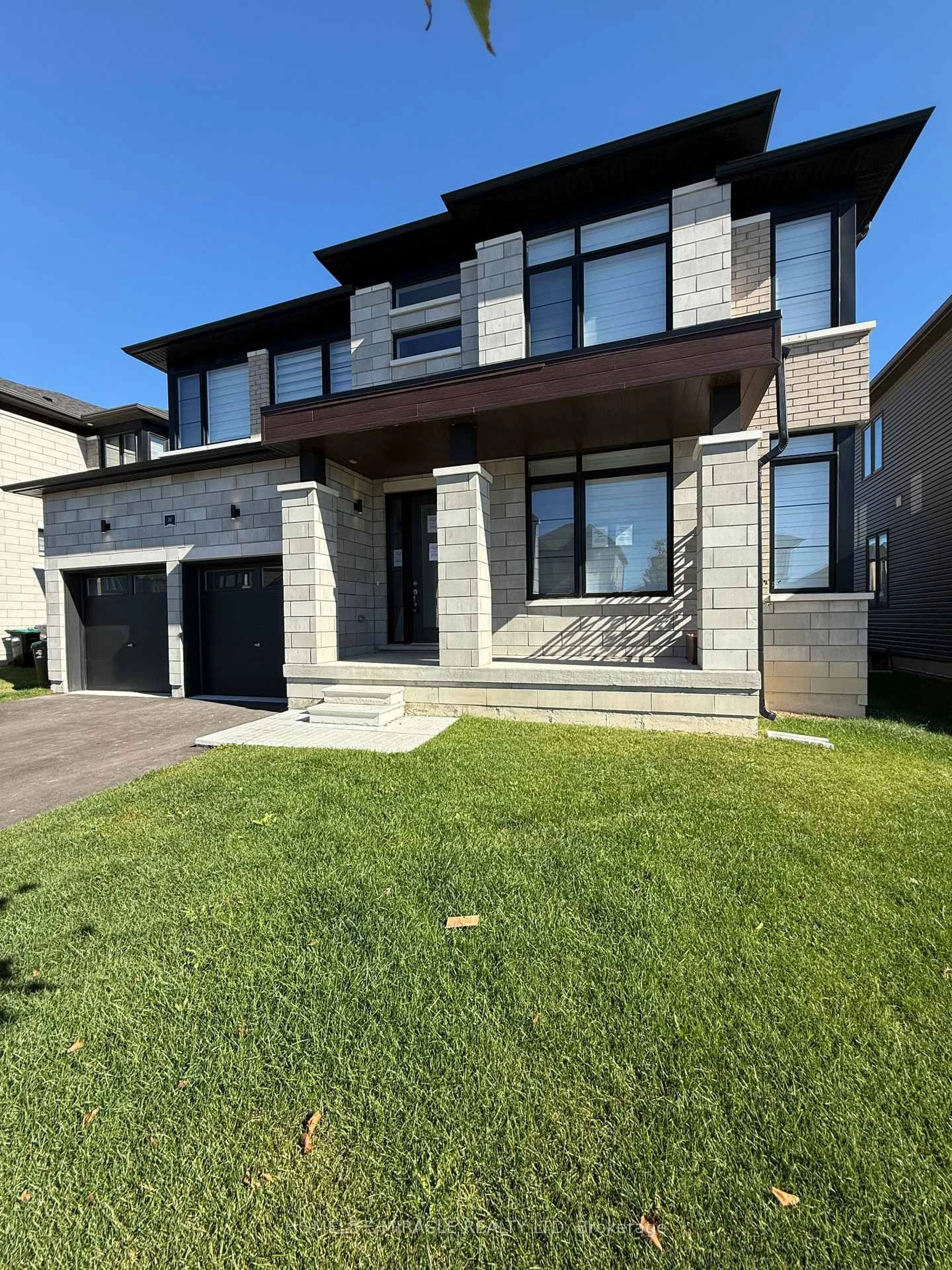 Home with brick exterior material, street for 10 Rosanne Circ, Wasaga Beach Ontario L9Z 0N4