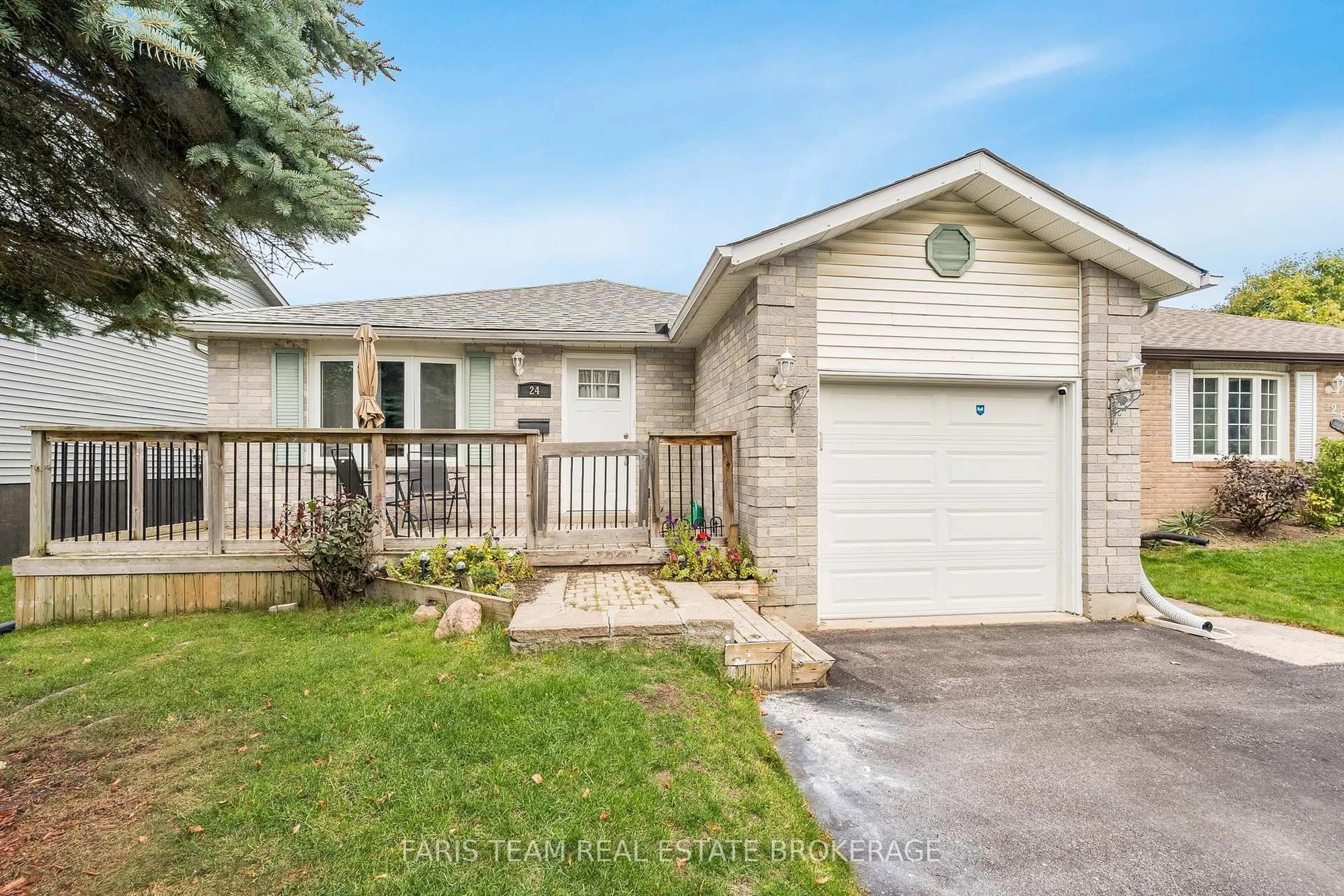 Unknown for 24 Laurie Cres, Barrie Ontario L4M 6C7