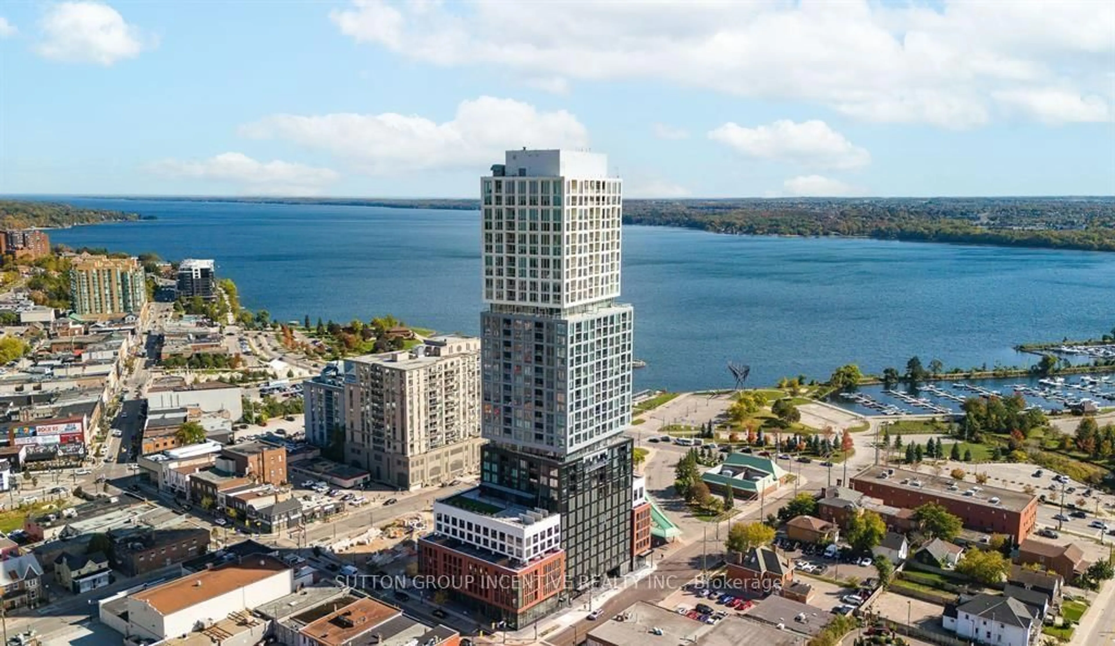 A pic from outside/outdoor area/front of a property/back of a property/a pic from drone, water/lake/river/ocean view for 39 Mary St #802, Barrie Ontario L4N 1S9