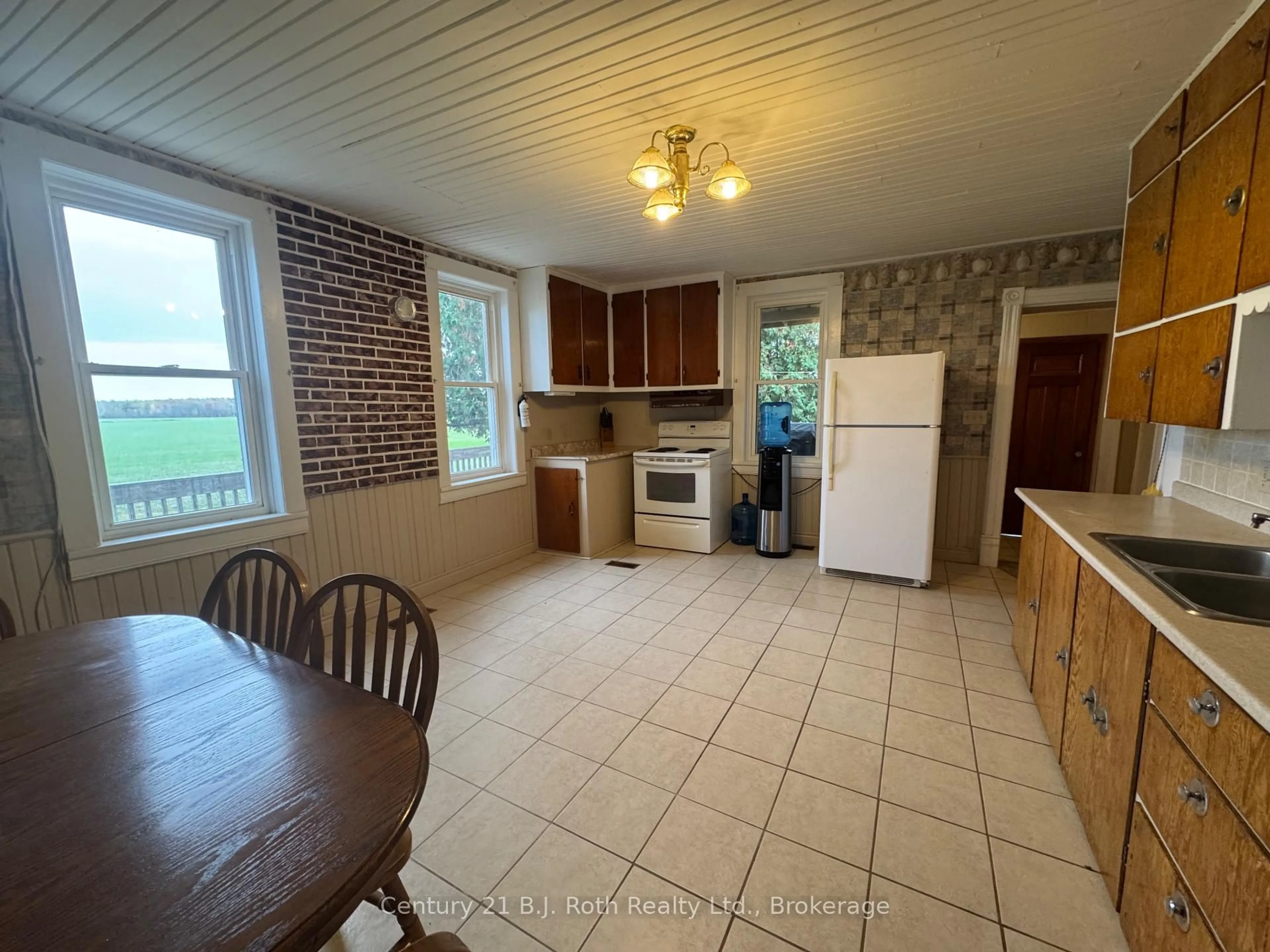 Unknown for 1767 10 Concession, Ramara Ontario L0K 1B0