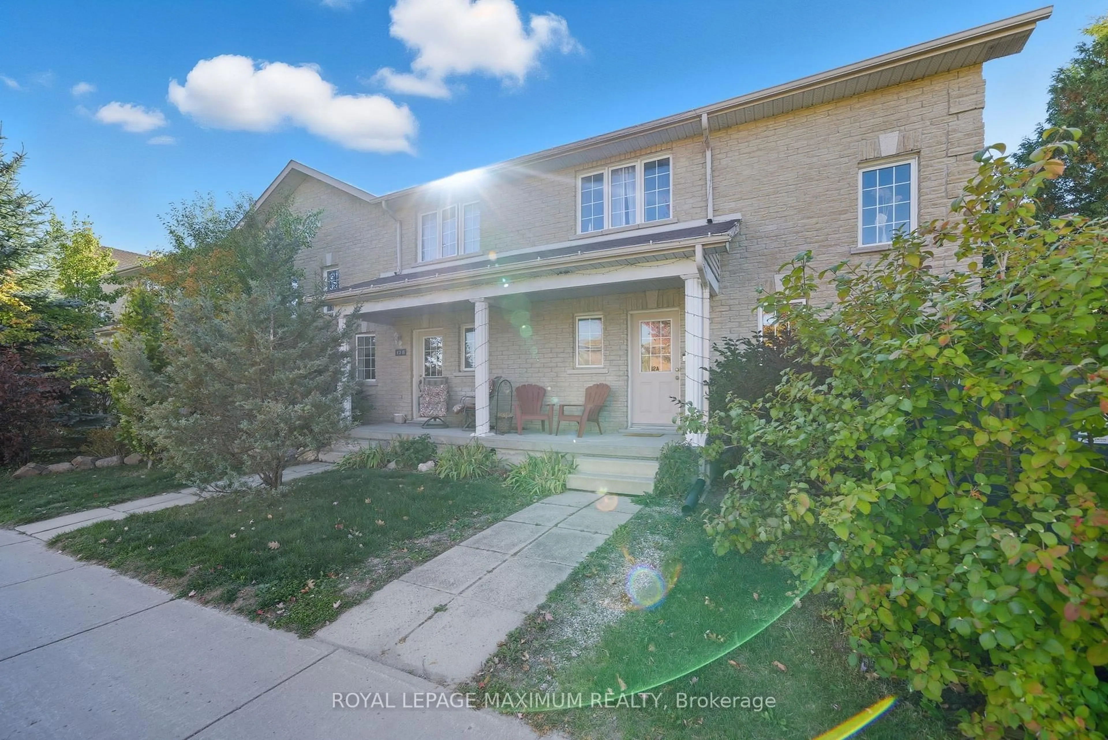A pic from outside/outdoor area/front of a property/back of a property/a pic from drone, street for 12A Marsellus Dr, Barrie Ontario L4N 0Y4