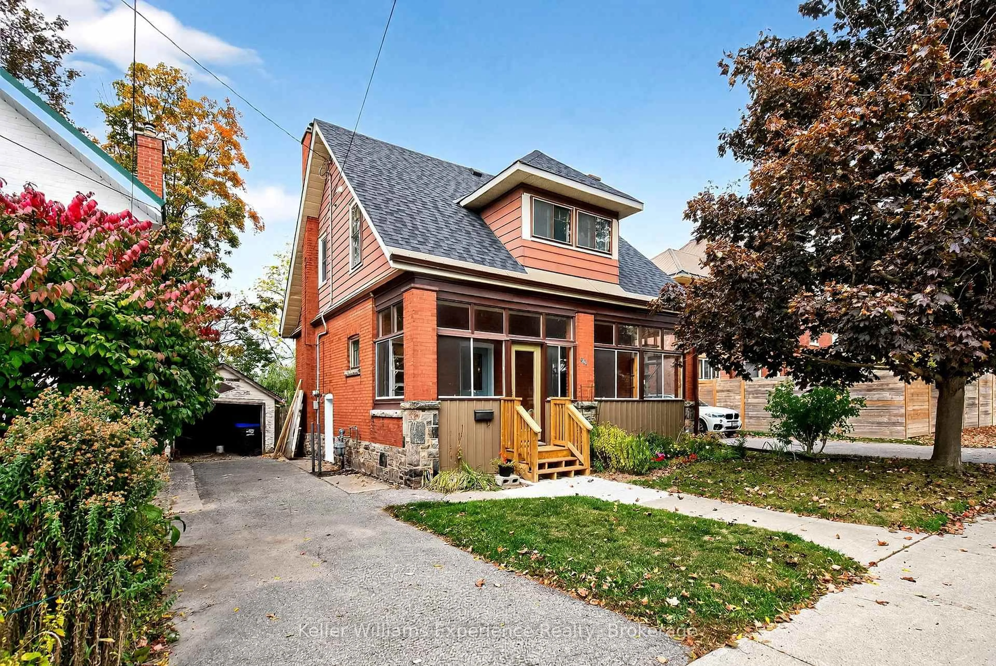 Home with brick exterior material, street for 406 Dominion Ave, Midland Ontario L4R 1P2