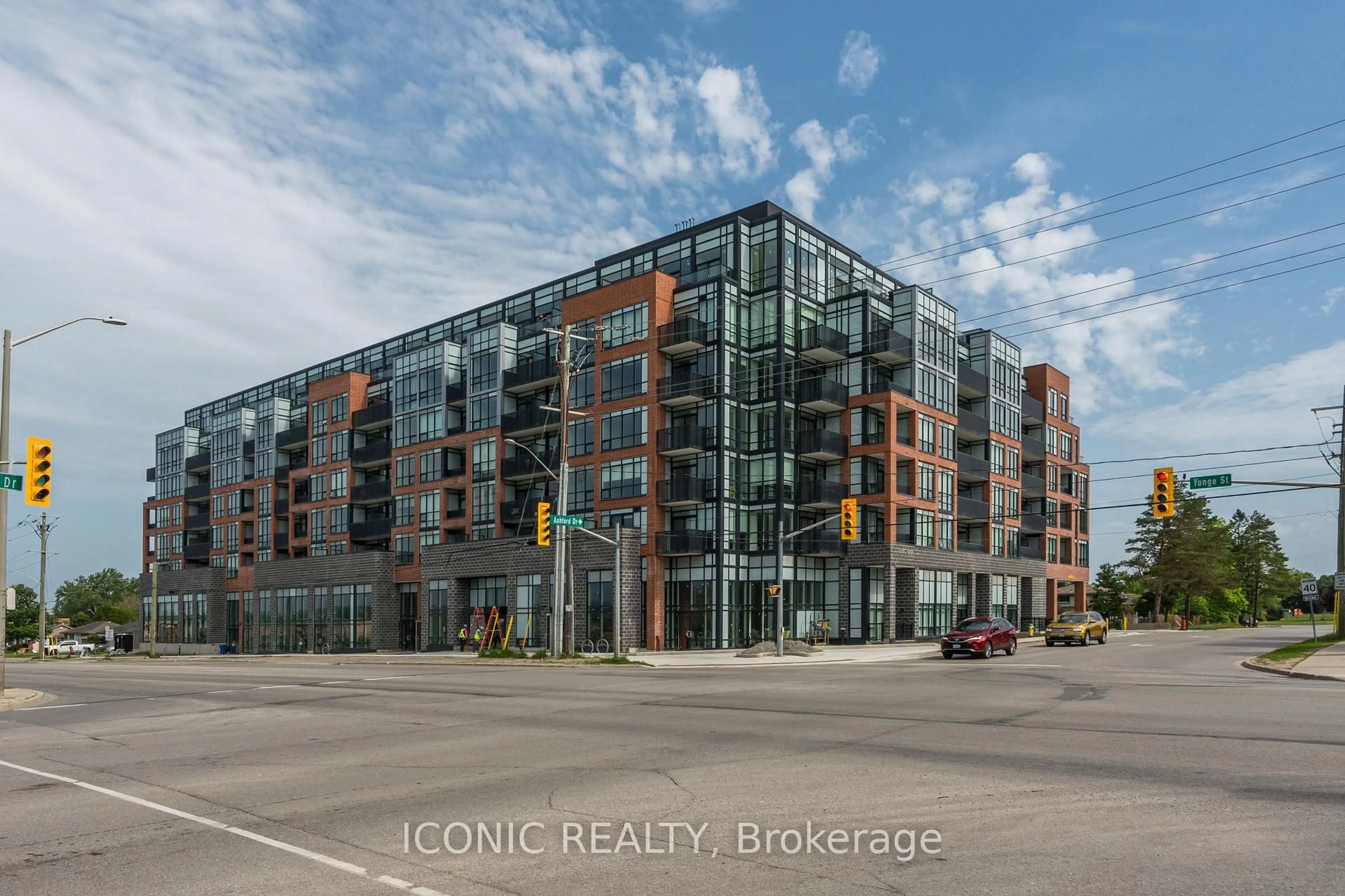 Unknown for 681 Yonge St #107, Barrie Ontario L9J 0K1