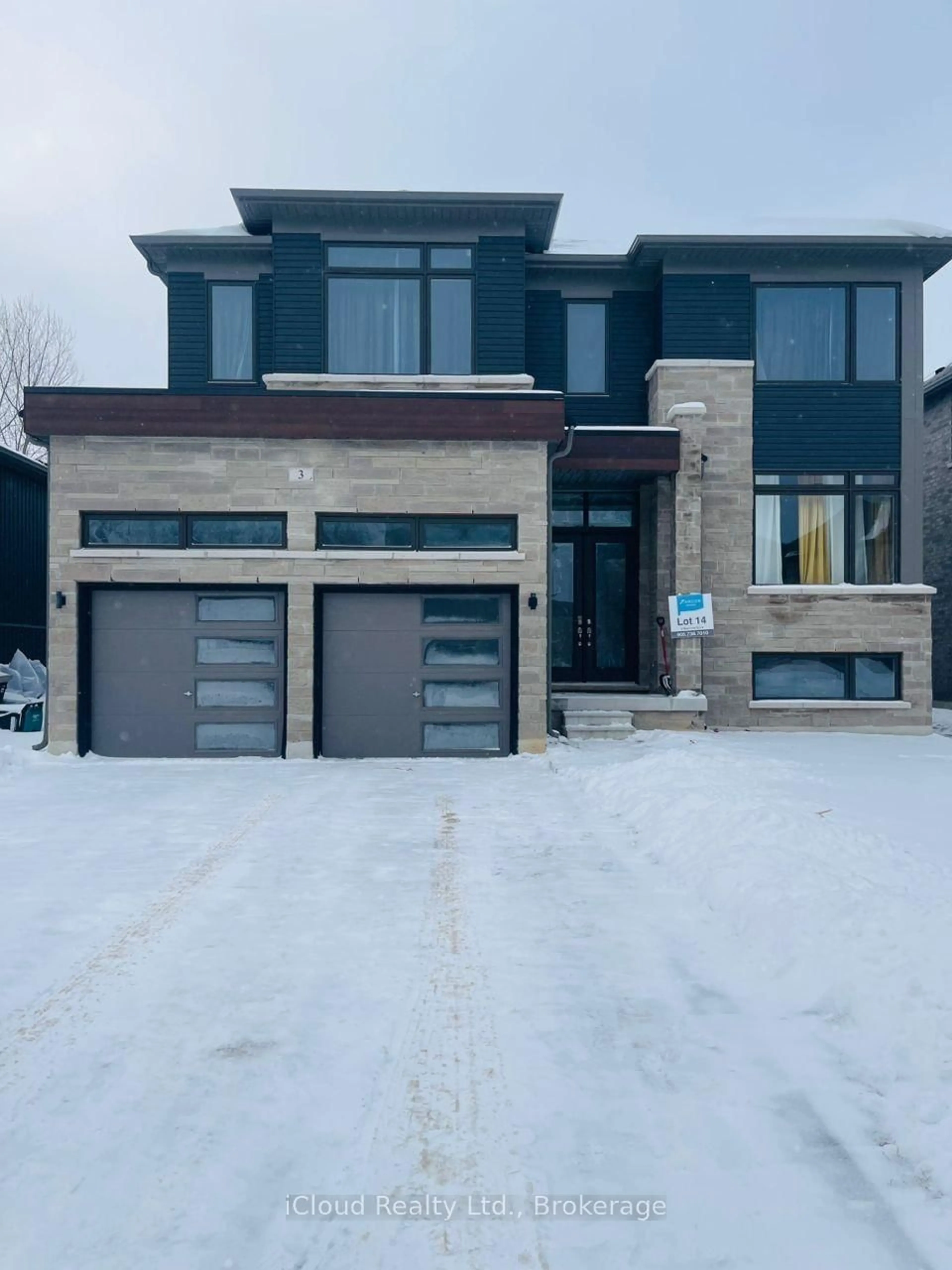 Home with brick exterior material, street for 3 Beatrice Dr, Wasaga Beach Ontario L9Z 0L3