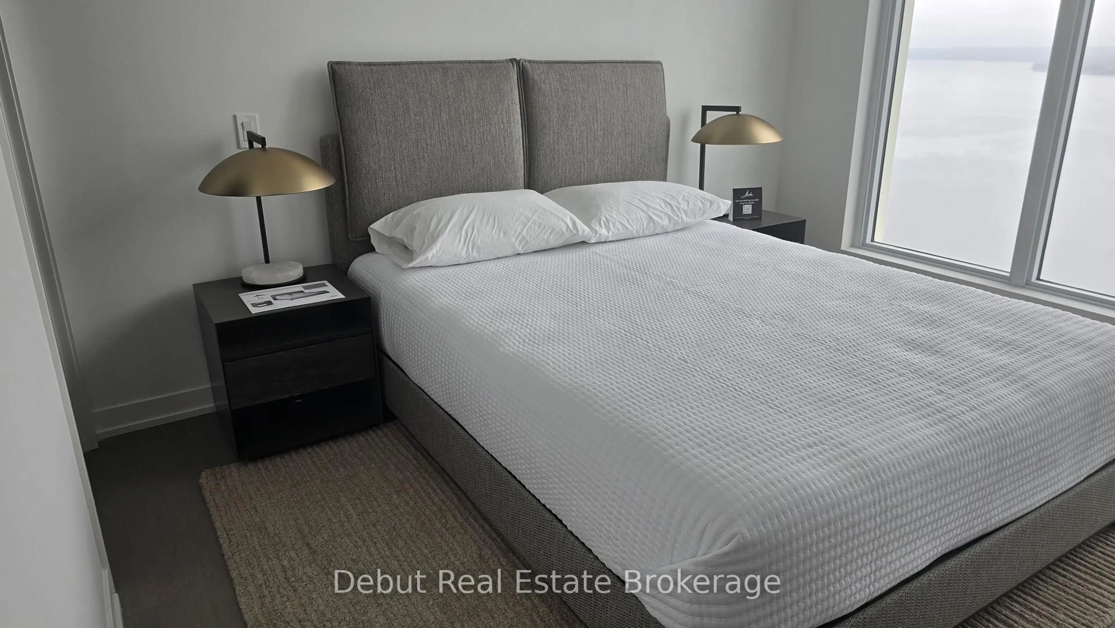 Bedroom with bed, unknown for 39 Mary St #3205, Barrie Ontario L4N 1S9