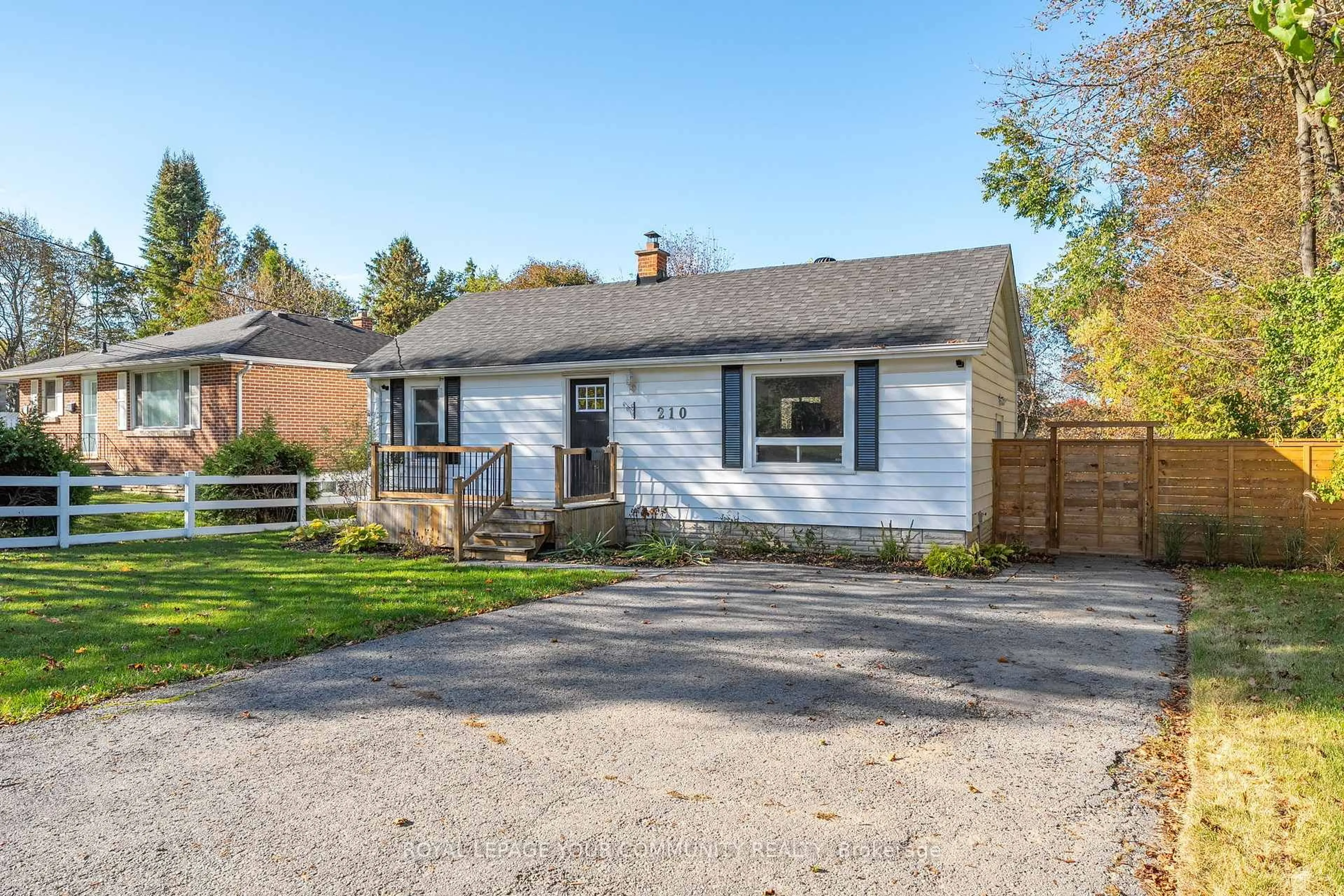 Unknown for 210 Cox Mill Rd, Barrie Ontario L4N 4G5