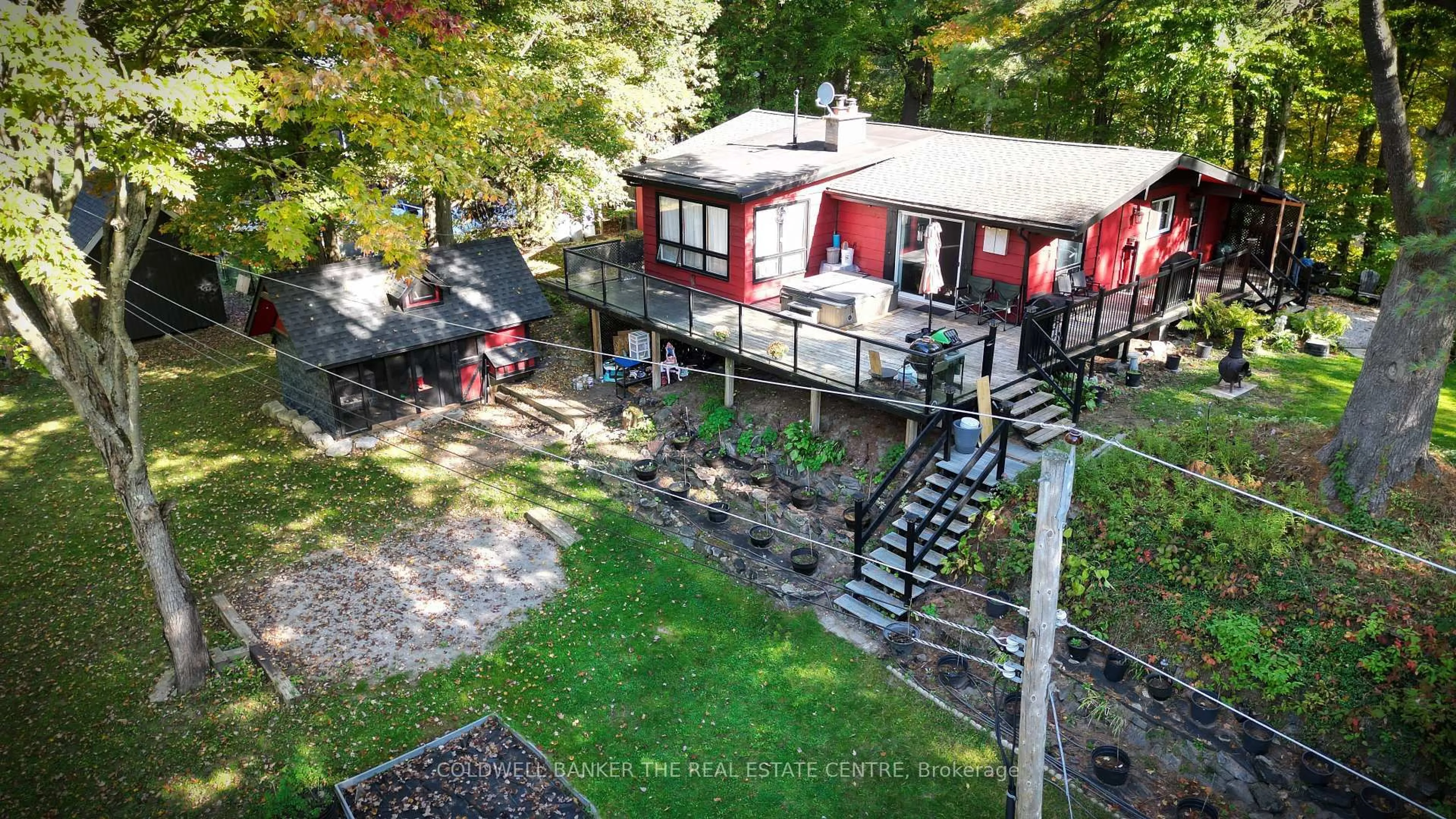 A pic from outside/outdoor area/front of a property/back of a property/a pic from drone, unknown for 2562 NORTON Rd, Severn Ontario L0K 2B0