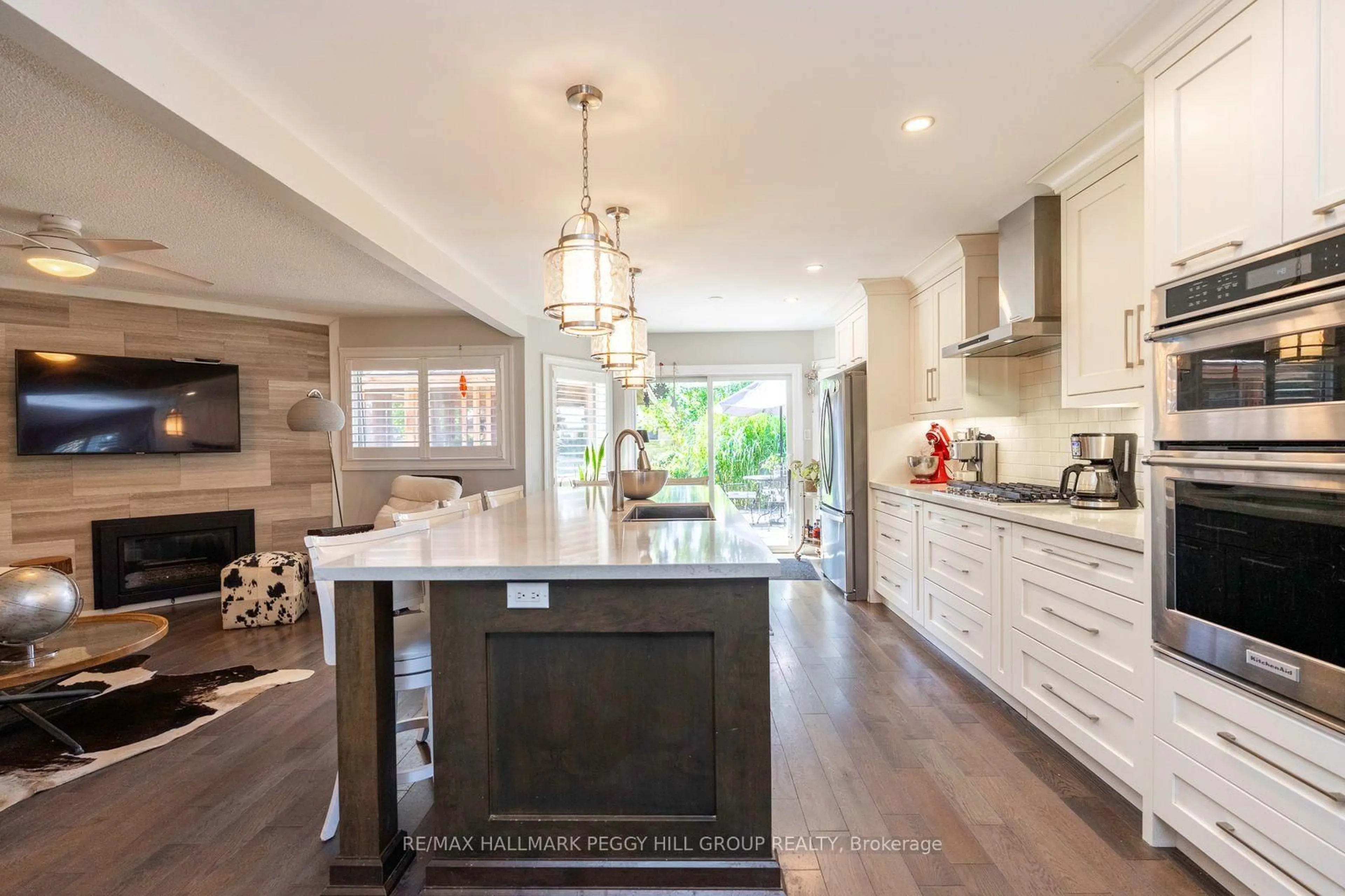 Open concept kitchen, unknown for 1 Lilac Lane, Springwater Ontario L9X 0N4
