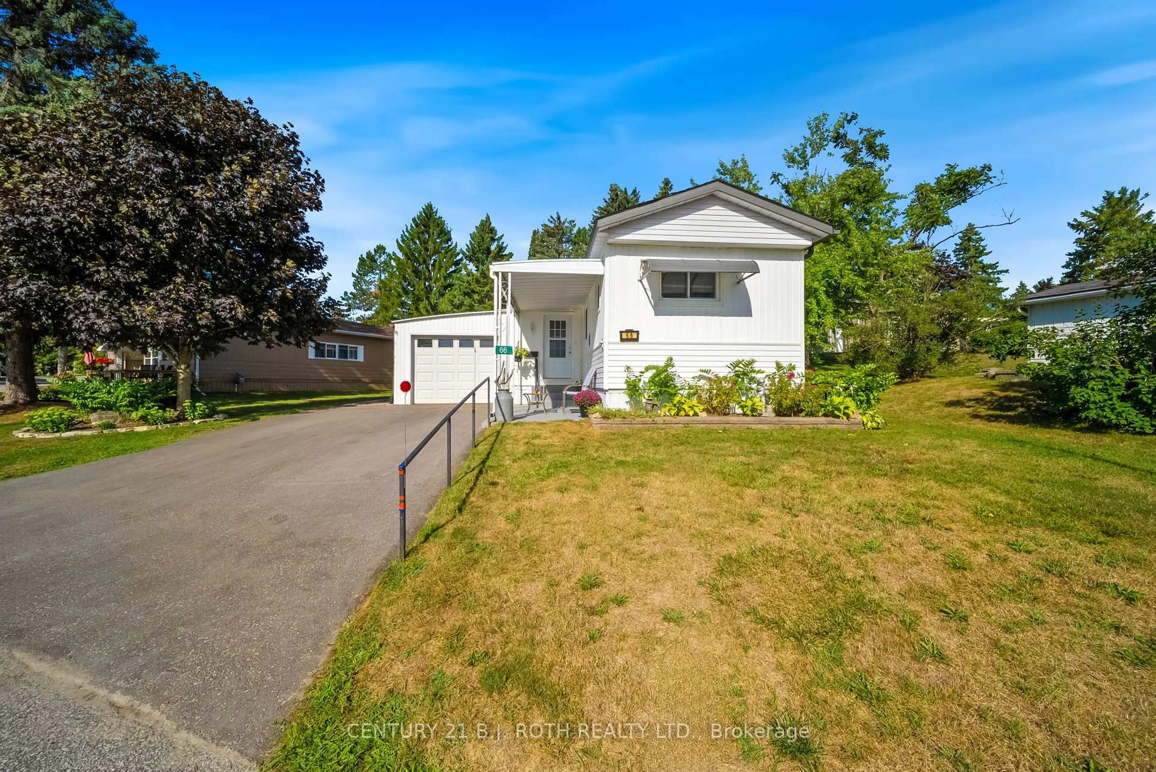 A pic from outside/outdoor area/front of a property/back of a property/a pic from drone, street for 66 Cameron Dr, Oro-Medonte Ontario L0L 1T0