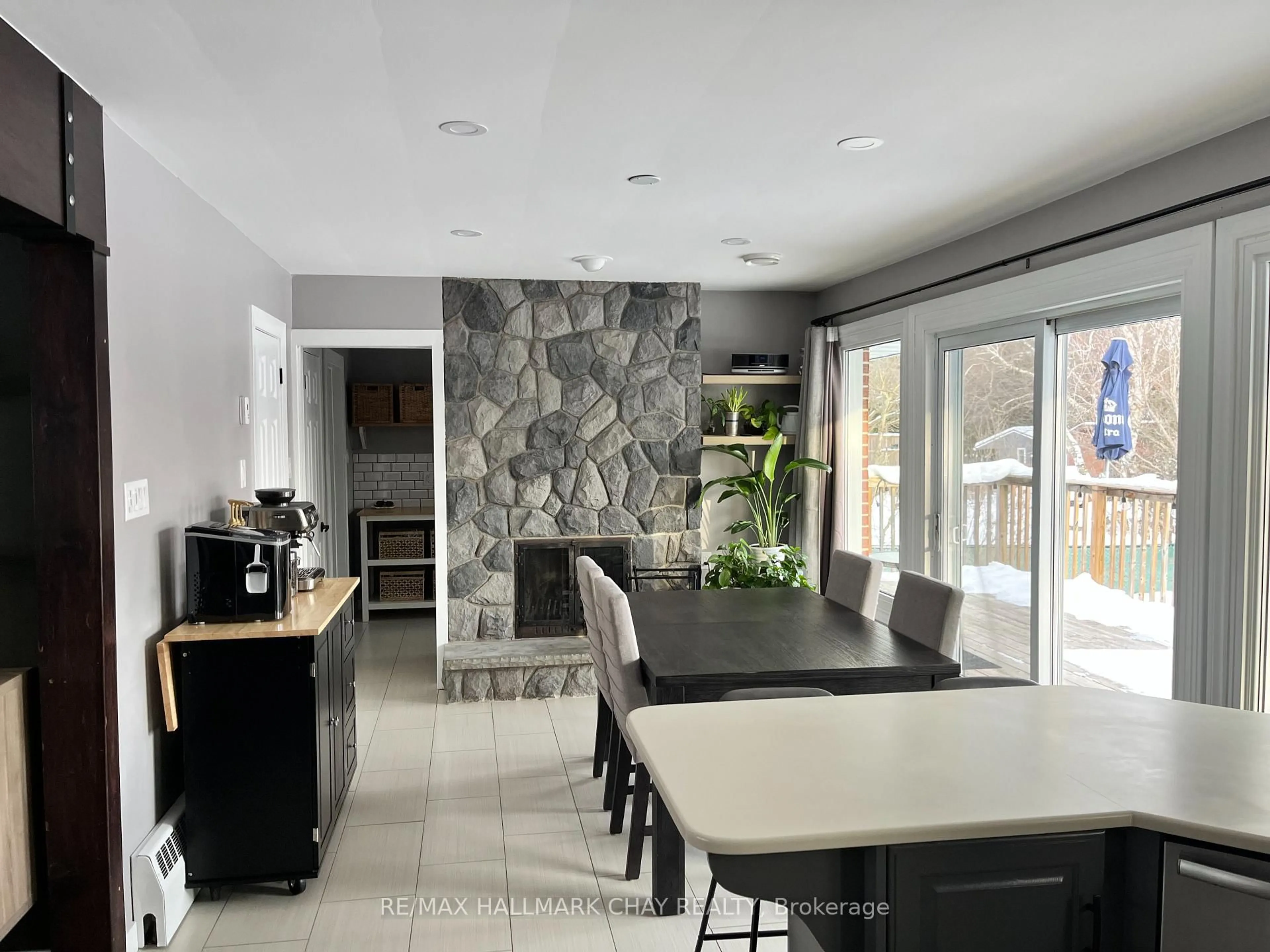 Contemporary kitchen, ceramic/tile floor for 595 Big Bay Point Rd, Barrie Ontario L4N 3Z9