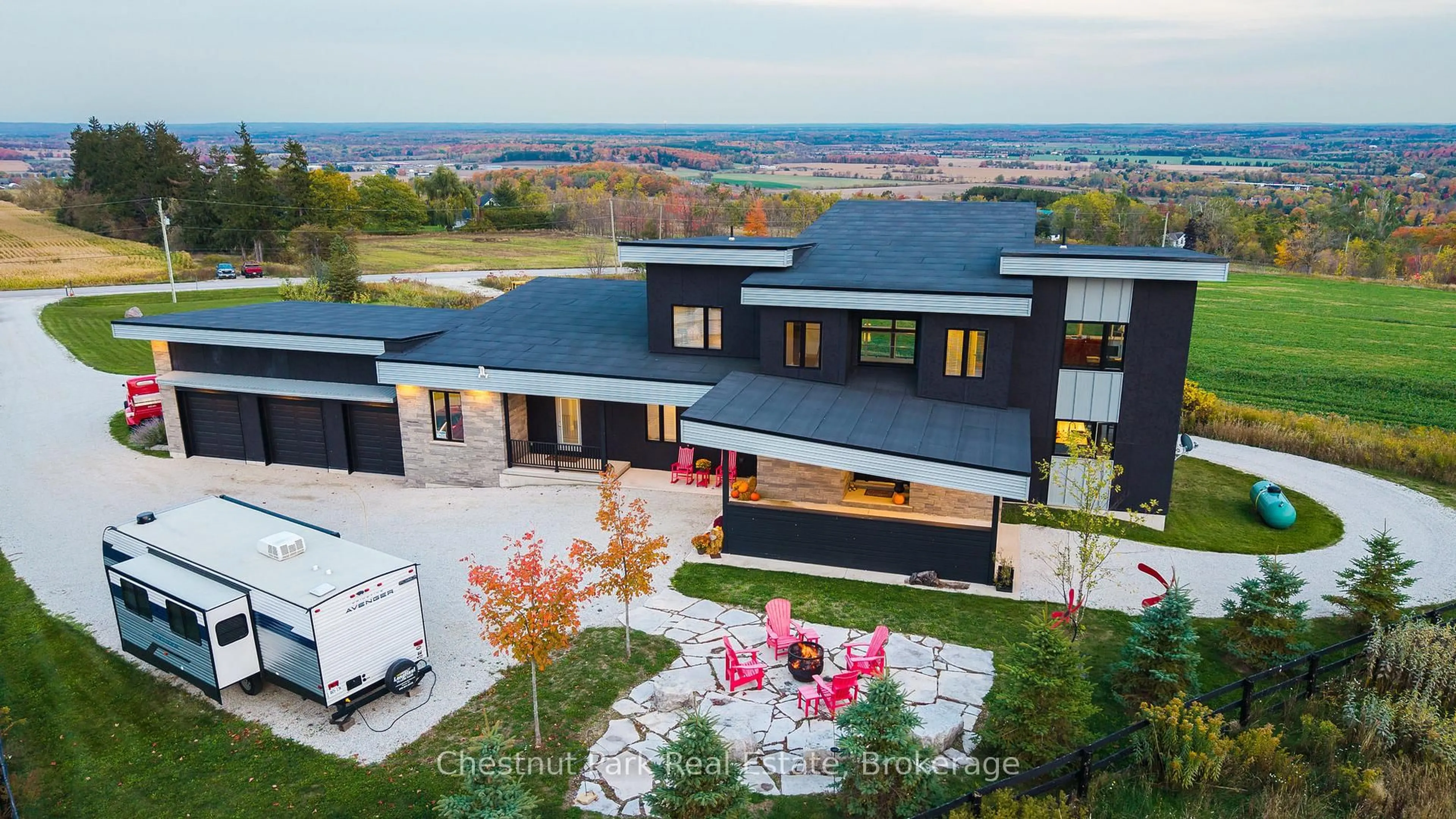 A pic from outside/outdoor area/front of a property/back of a property/a pic from drone, unknown for 2642 Fairgrounds Rd, Clearview Ontario L0M 1G0