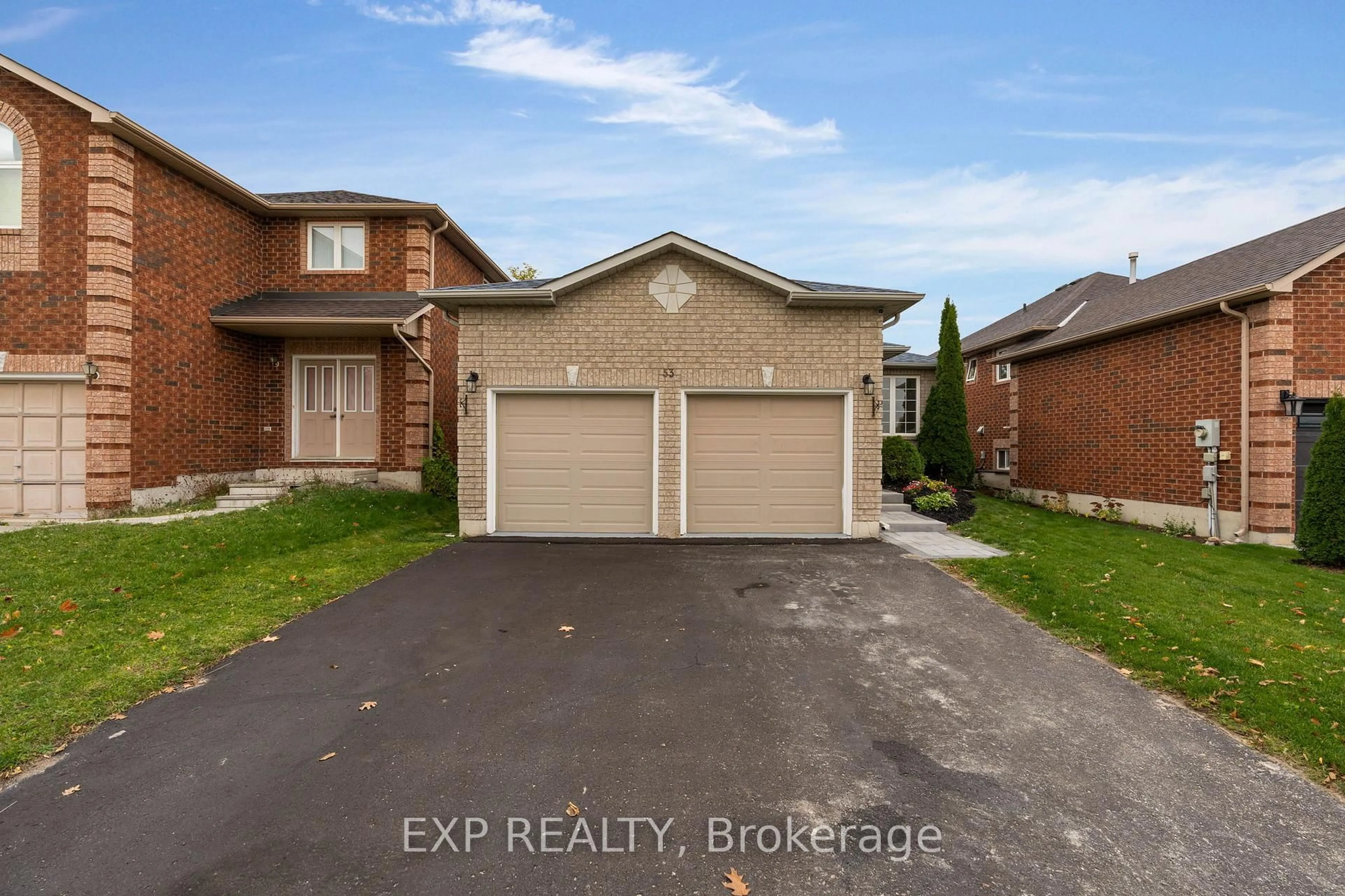 Unknown for 53 Seline Cres, Barrie Ontario L4N 5V6