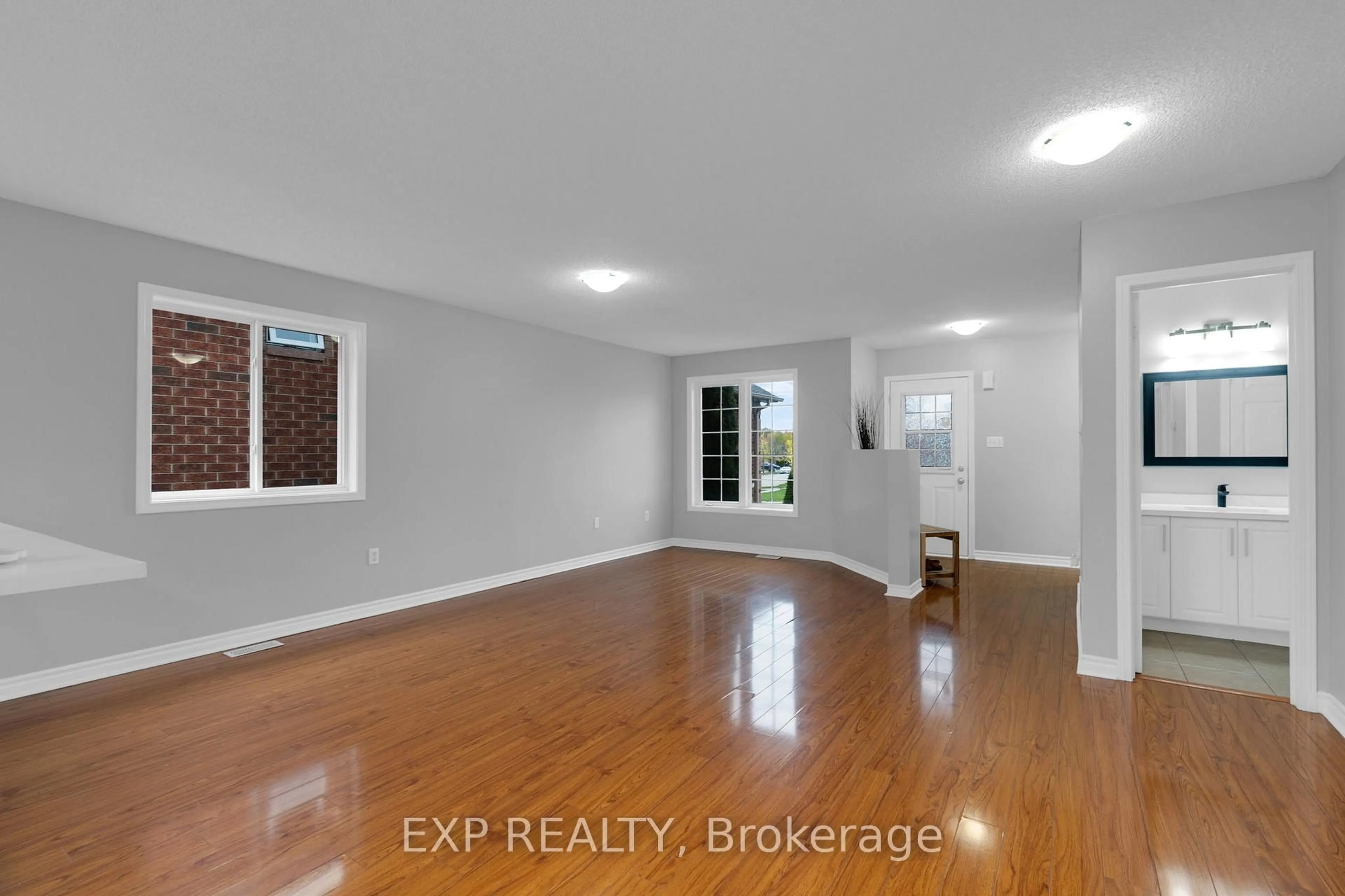 A pic of a room for 53 Seline Cres, Barrie Ontario L4N 5V6