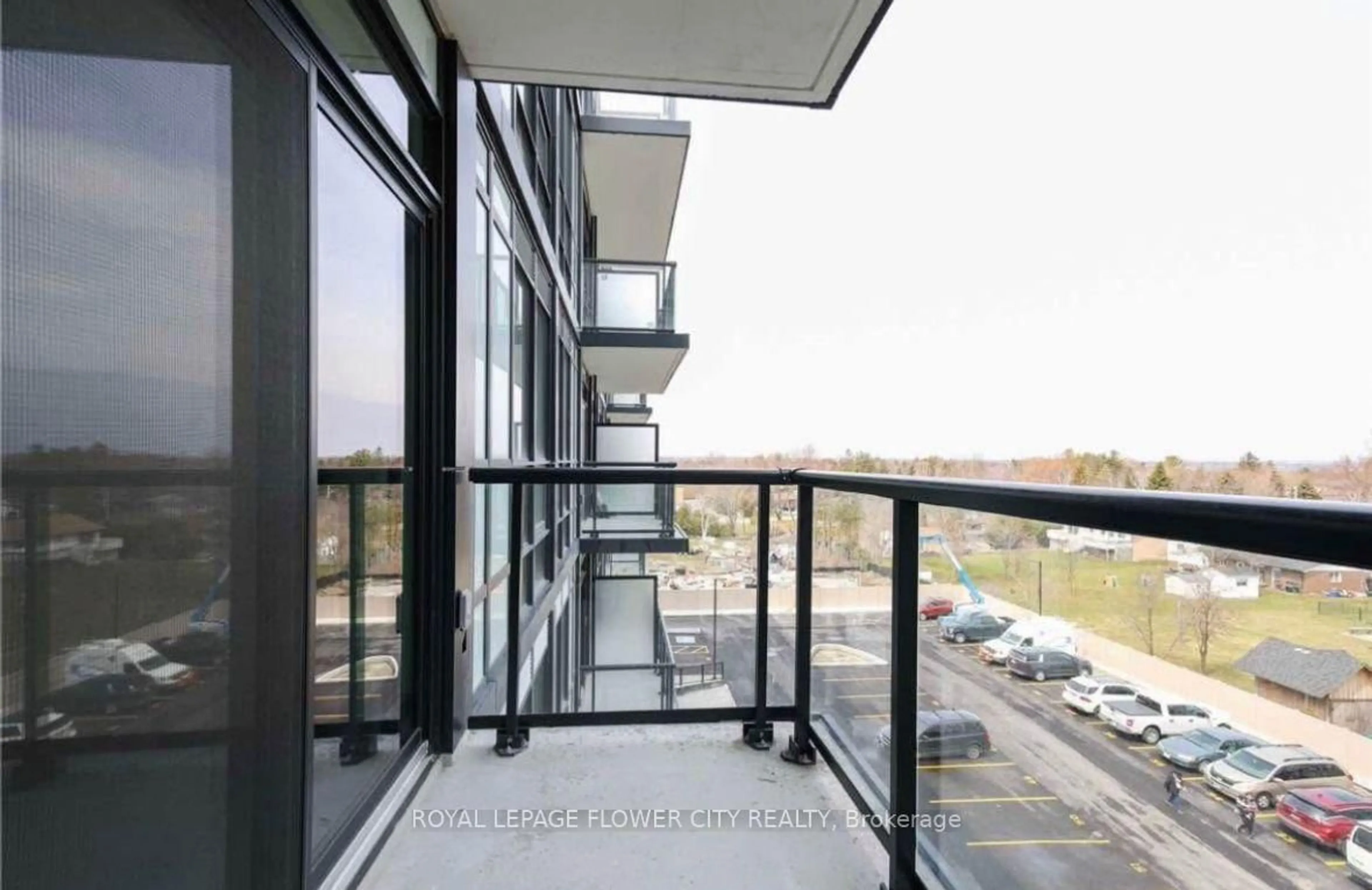 Balcony in the apartment, building for 681 Yonge St #524, Barrie Ontario L4N 4E8