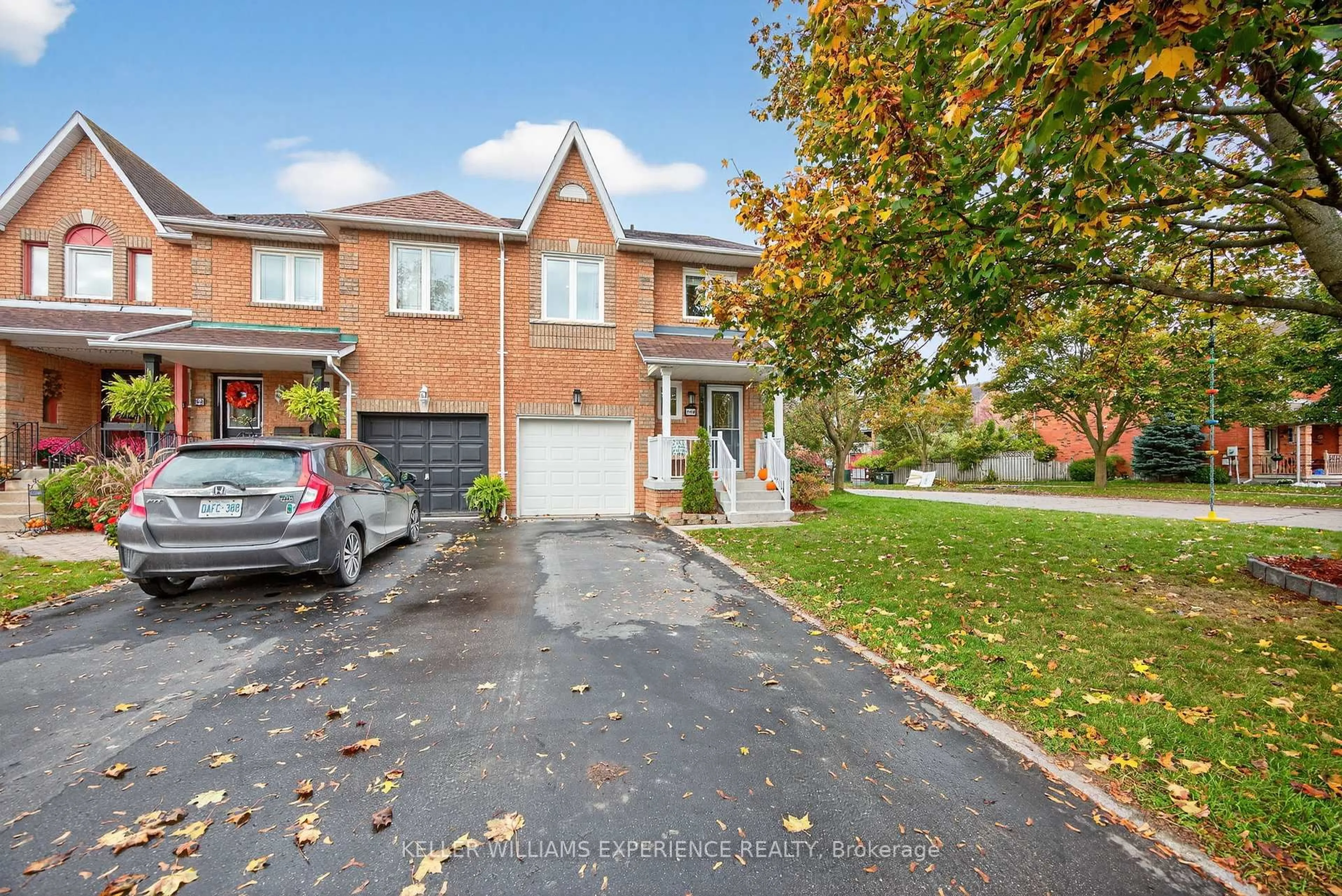 Home with brick exterior material, street for 100 Brucker Rd, Barrie Ontario L4N 8H9