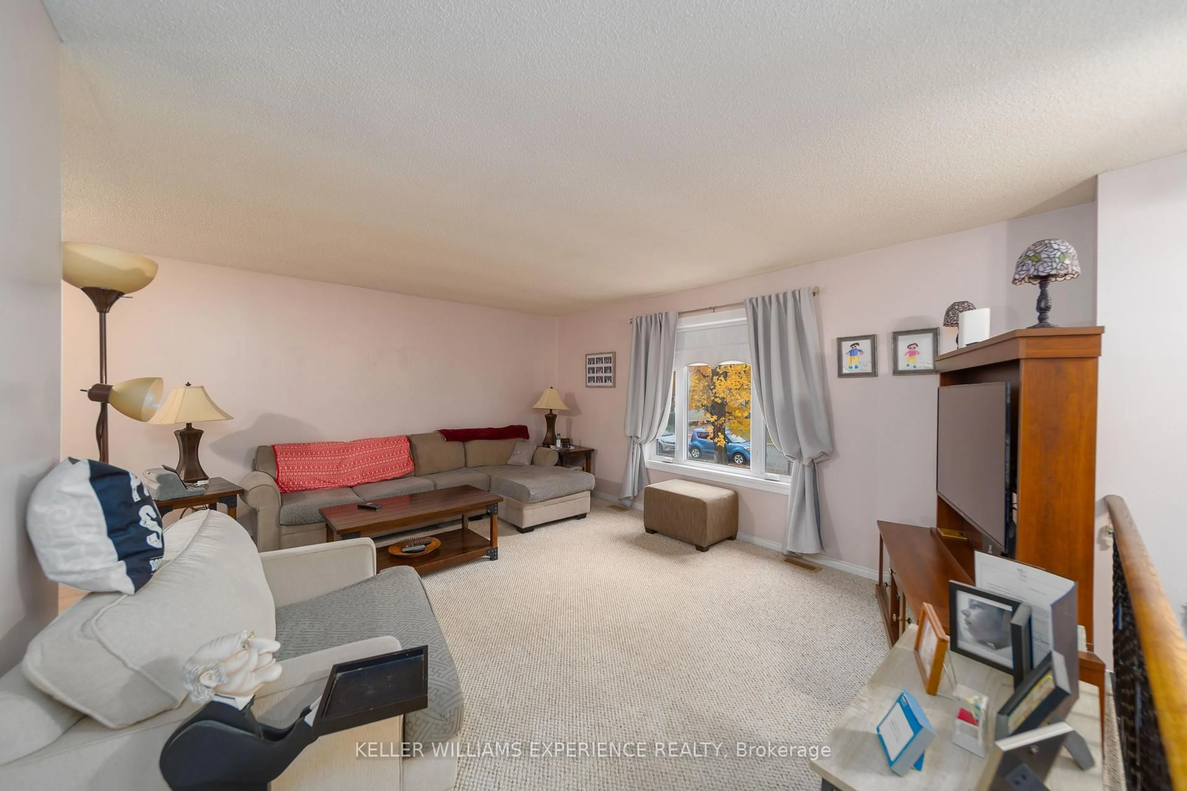 Living room with furniture, unknown for 1 Bush St, Severn Ontario L0K 1E0