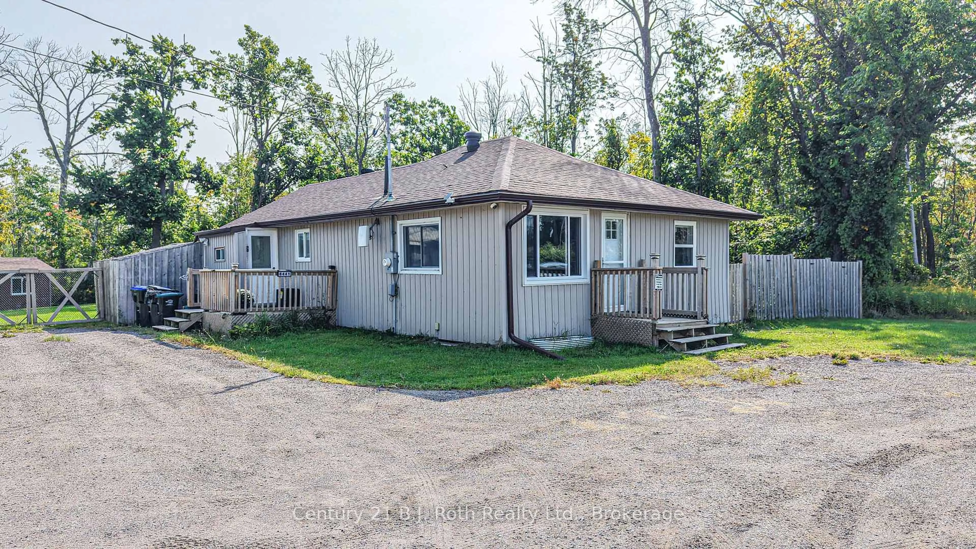 Unknown for 8441 11 Highway, Severn Ontario L3V 0N3