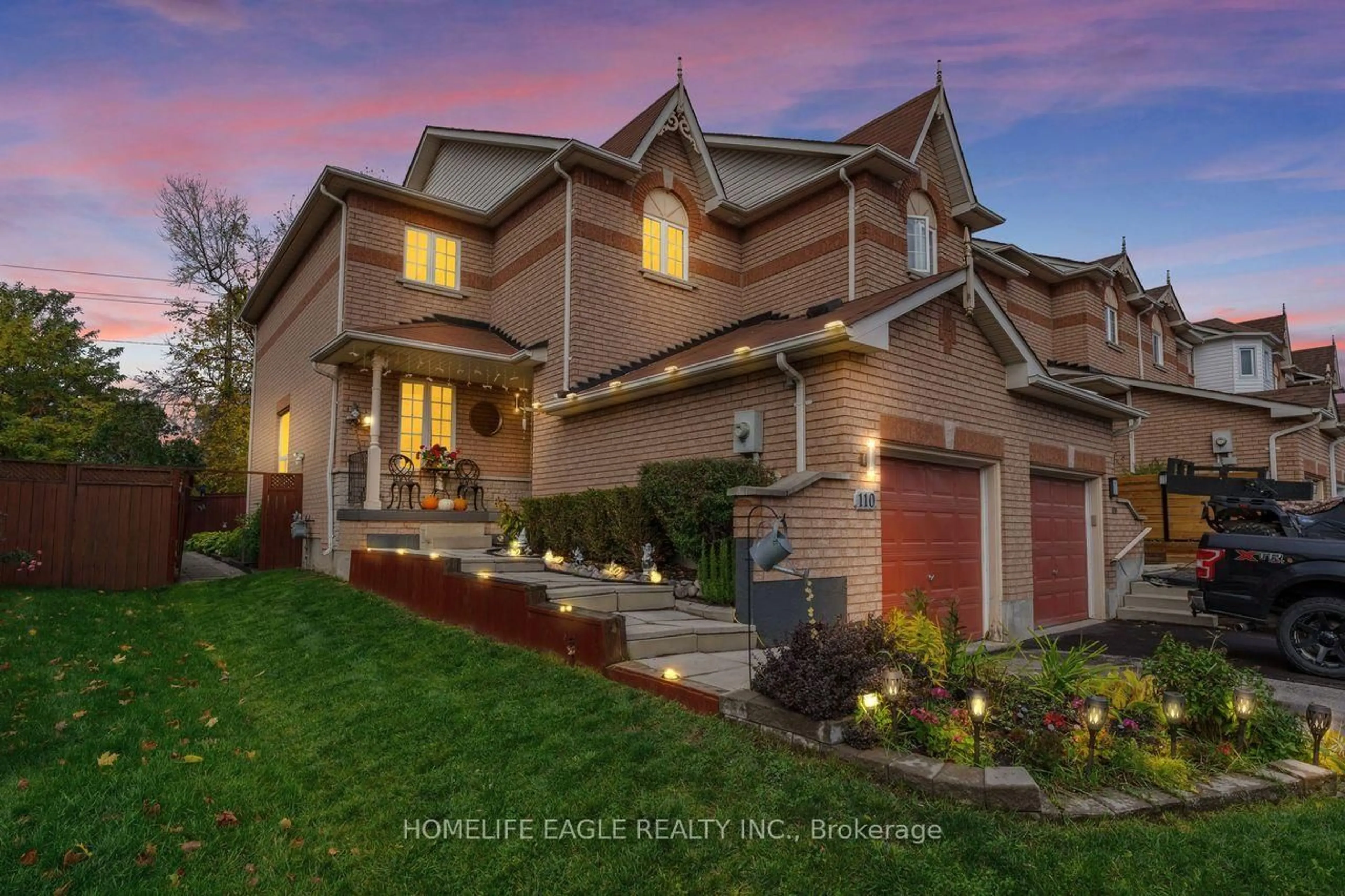 Home with brick exterior material, street for 110 Gadwall Ave, Barrie Ontario L4N 8X3