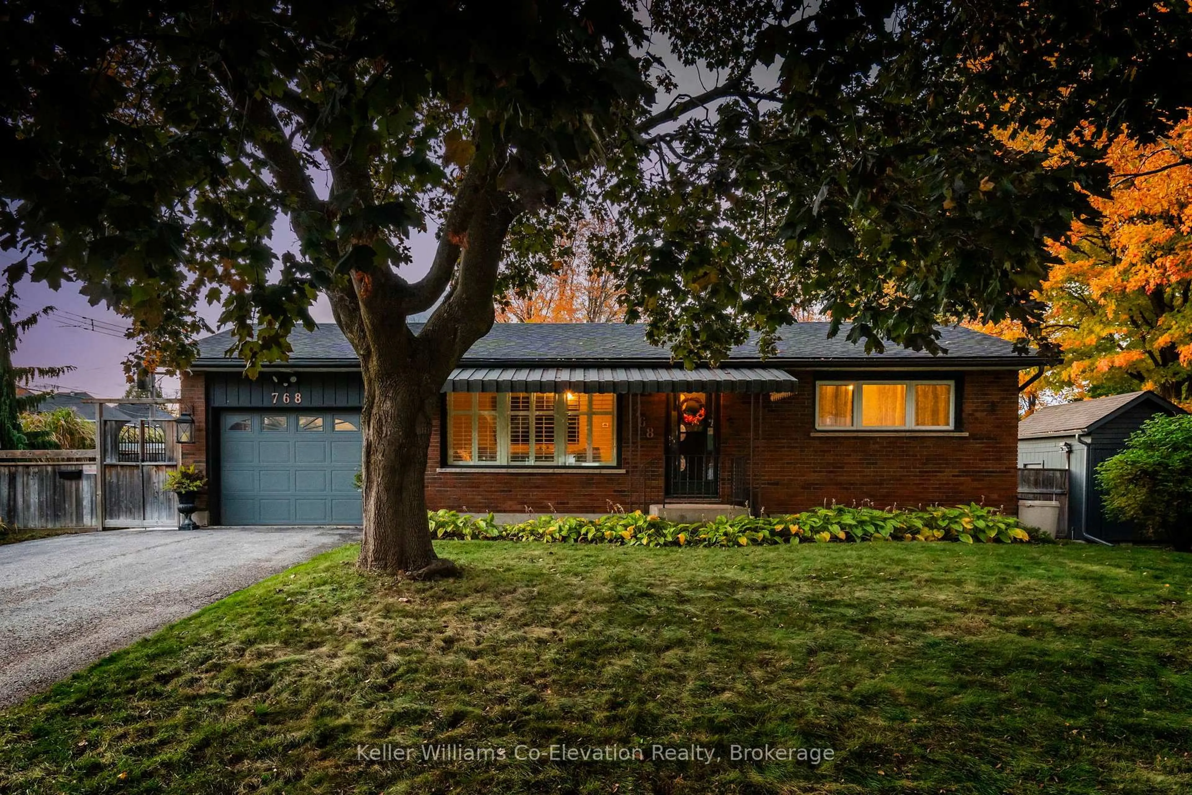 Home with brick exterior material, street for 768 Bay St, Midland Ontario L4R 1M4