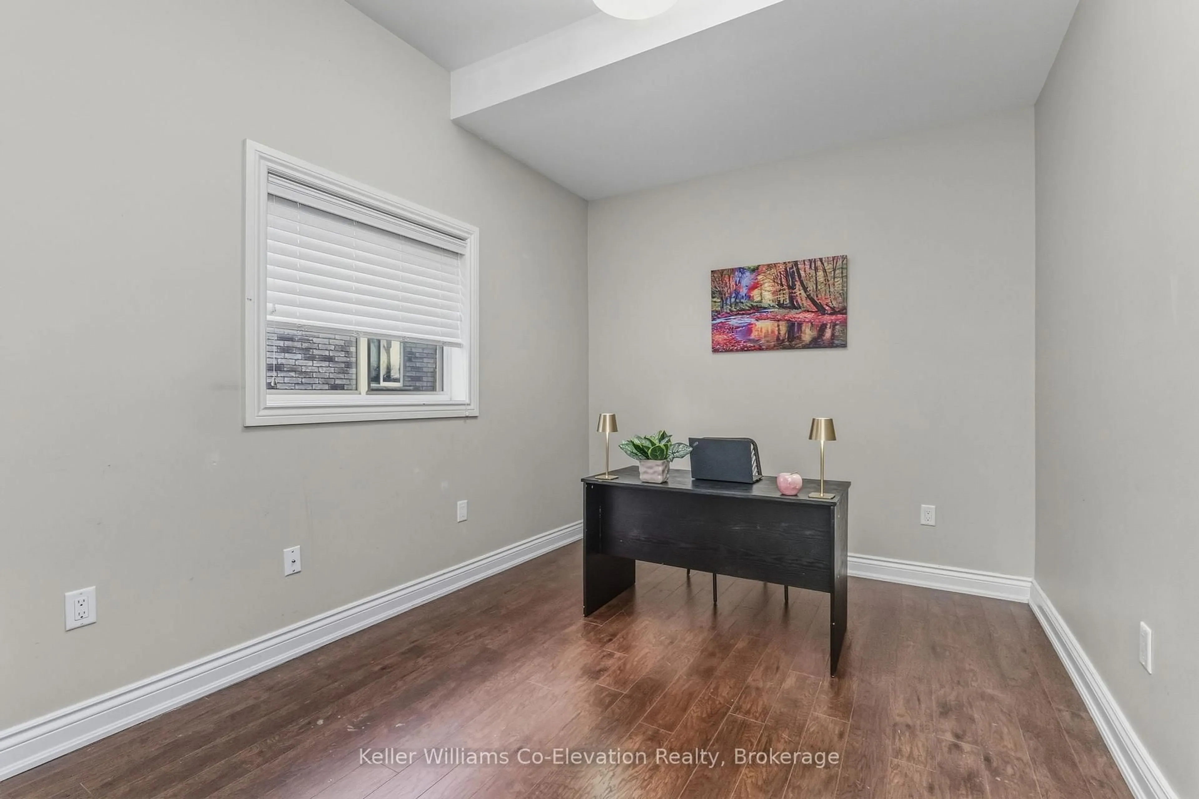 Unknown for 3931 Wood Ave, Severn Ontario L3V 0T9