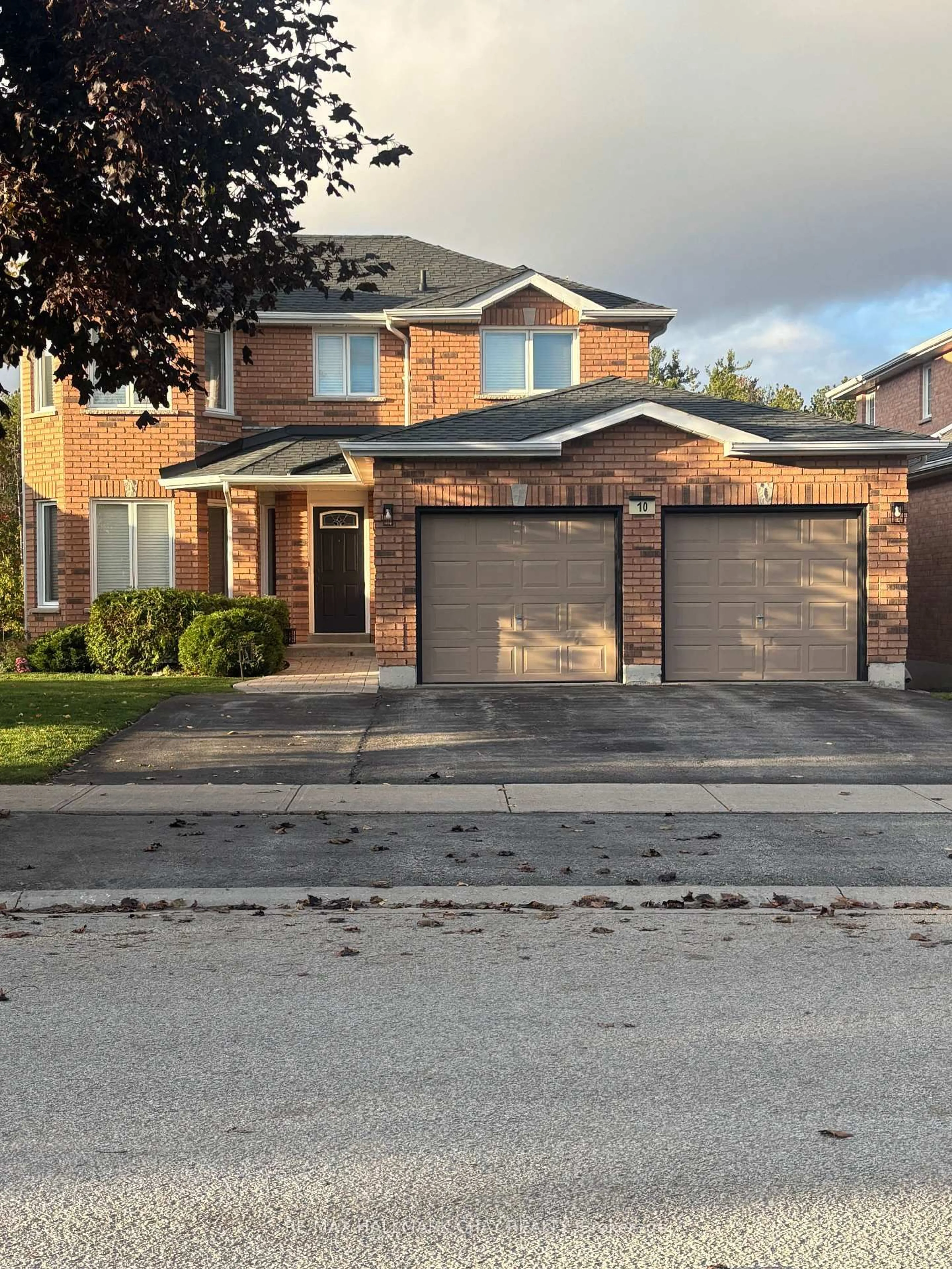 Home with brick exterior material, street for 10 Hubbert Cres, Barrie Ontario L4N 9M5