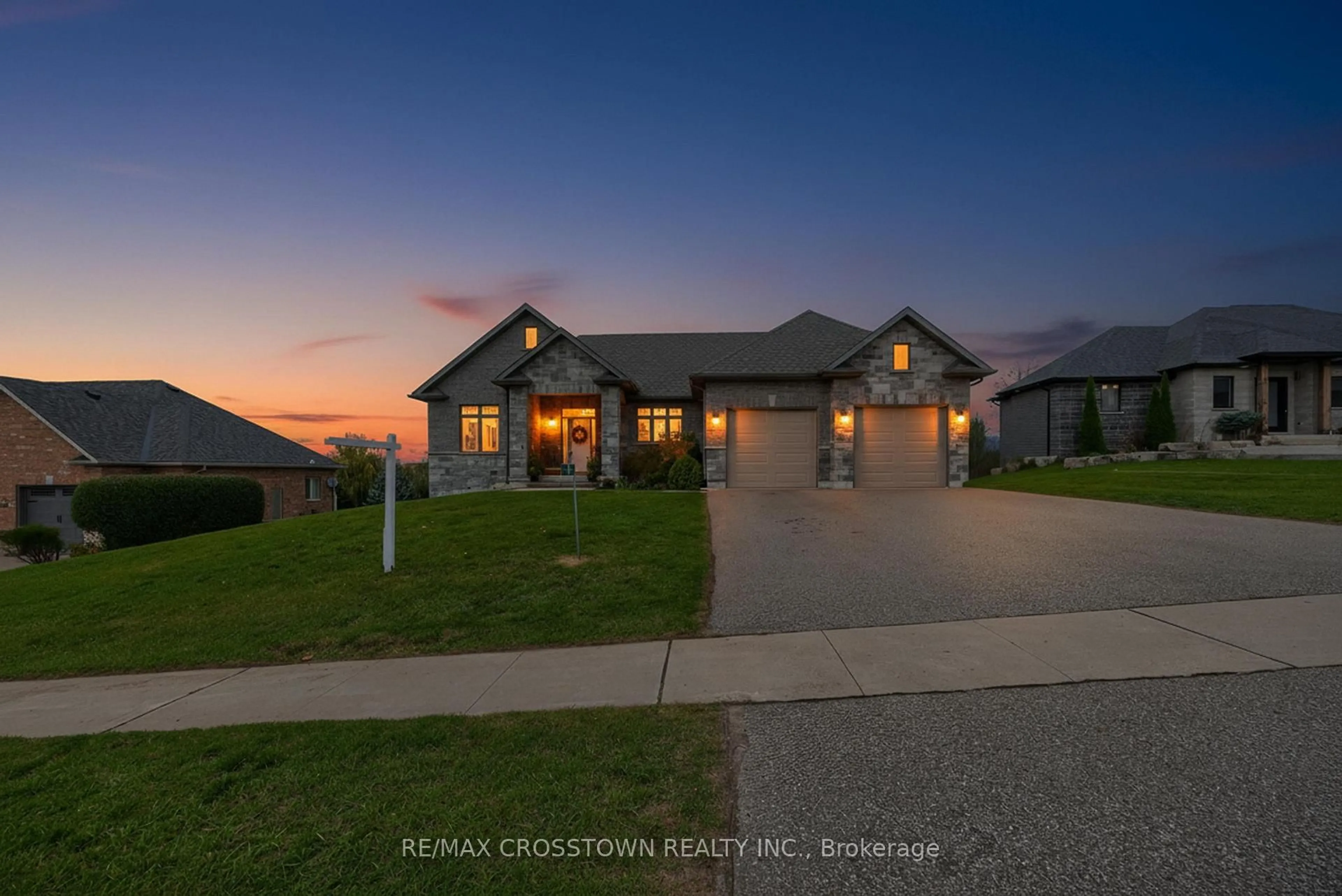 Unknown for 72 Glenhuron Dr, Springwater Ontario L4M 6T4