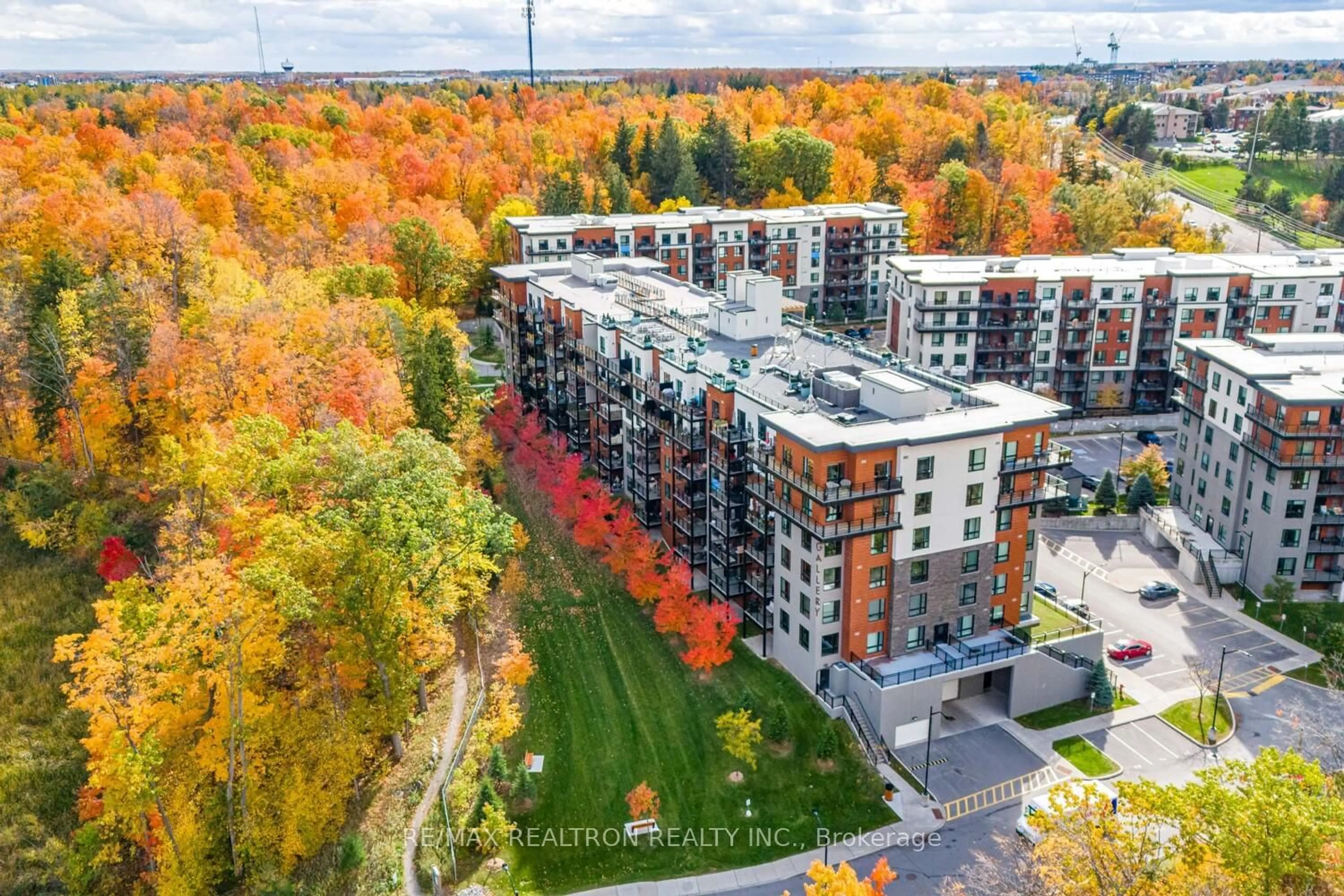 A pic from outside/outdoor area/front of a property/back of a property/a pic from drone, city buildings view from balcony for 302 Essa Rd #116, Barrie Ontario L9J 0H3