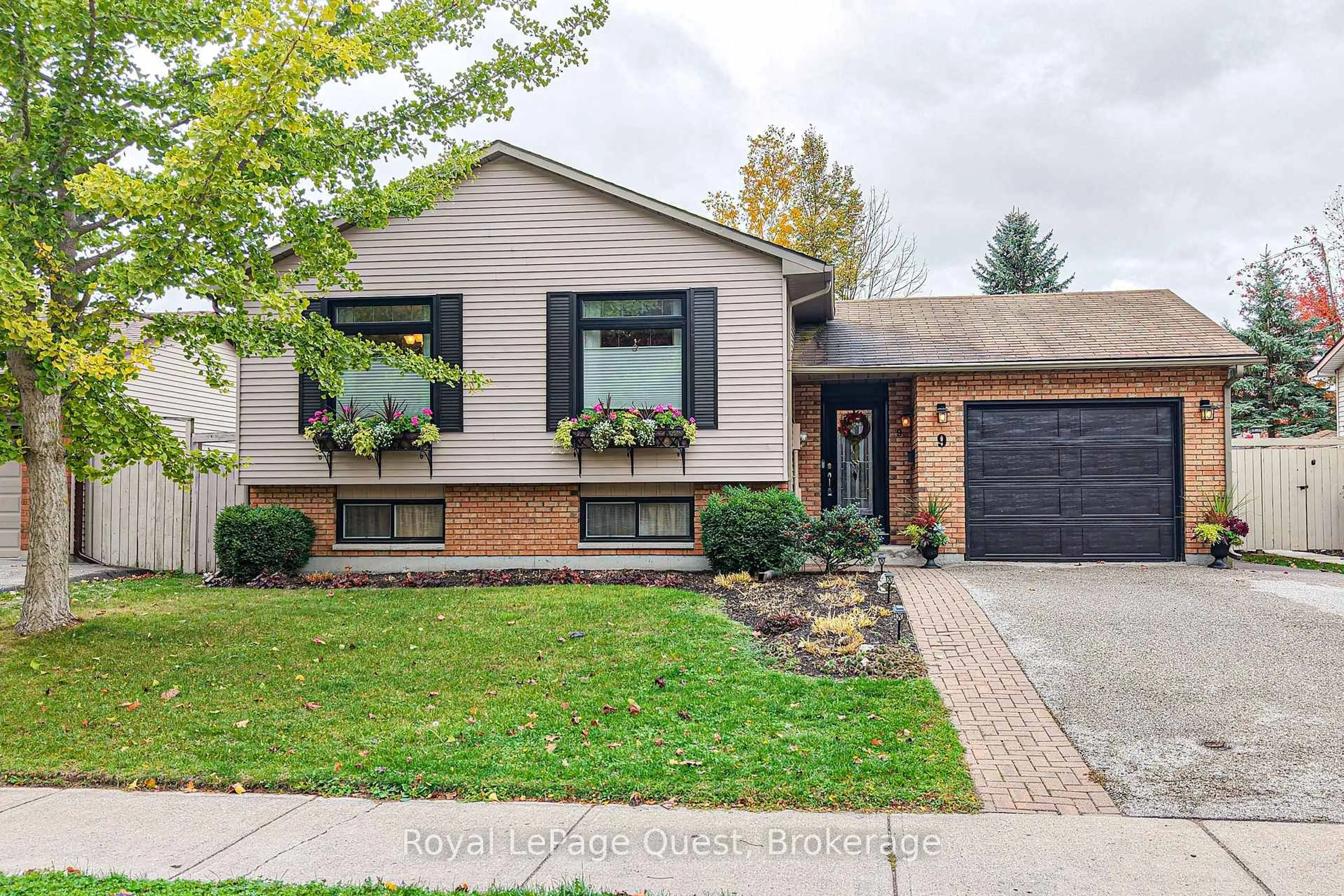 Home with brick exterior material, street for 9 Marlisa Dr, Orillia Ontario L3V 6Z5