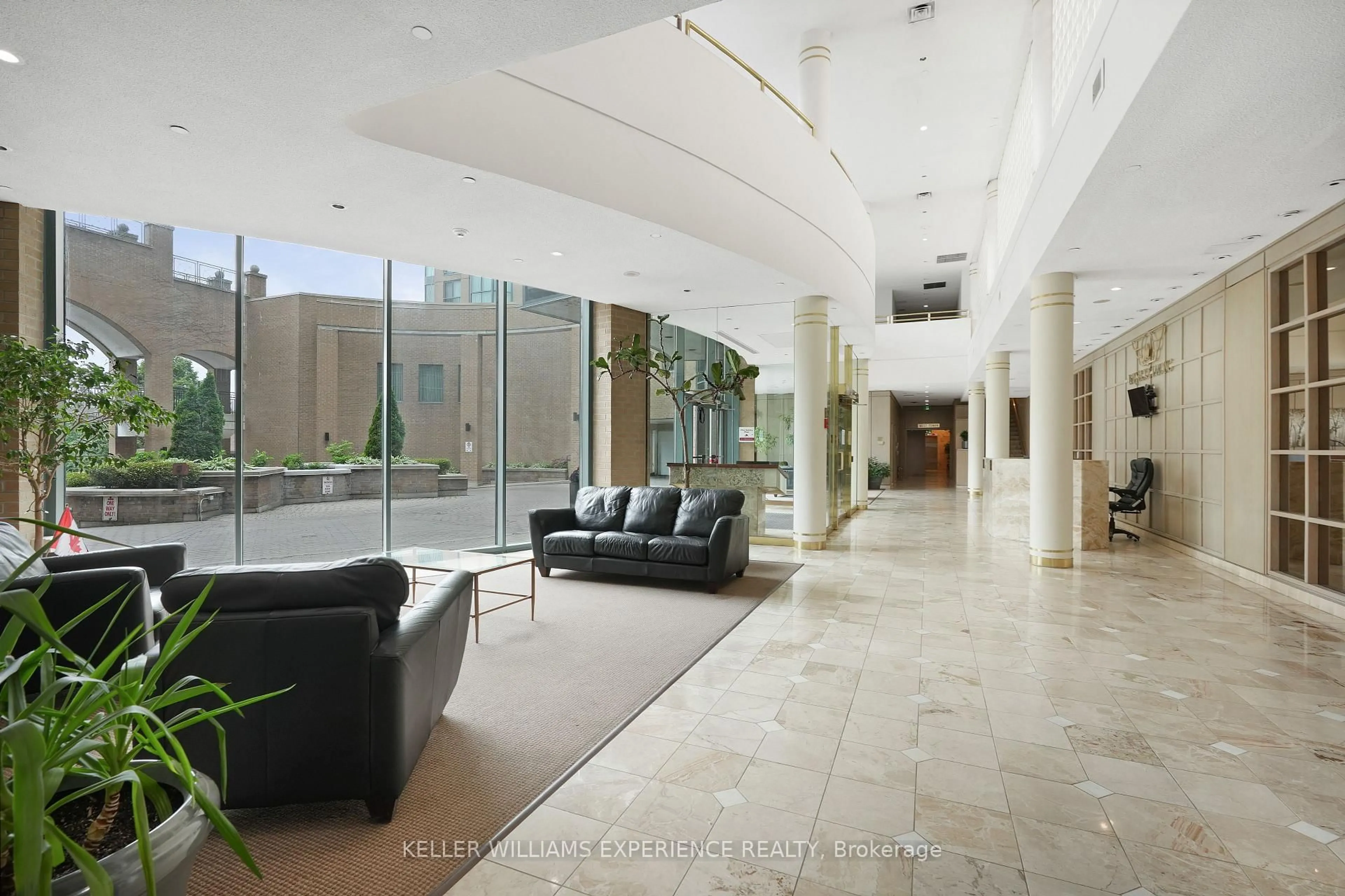Lobby for 150 Dunlop St #903, Barrie Ontario L4M 6H1