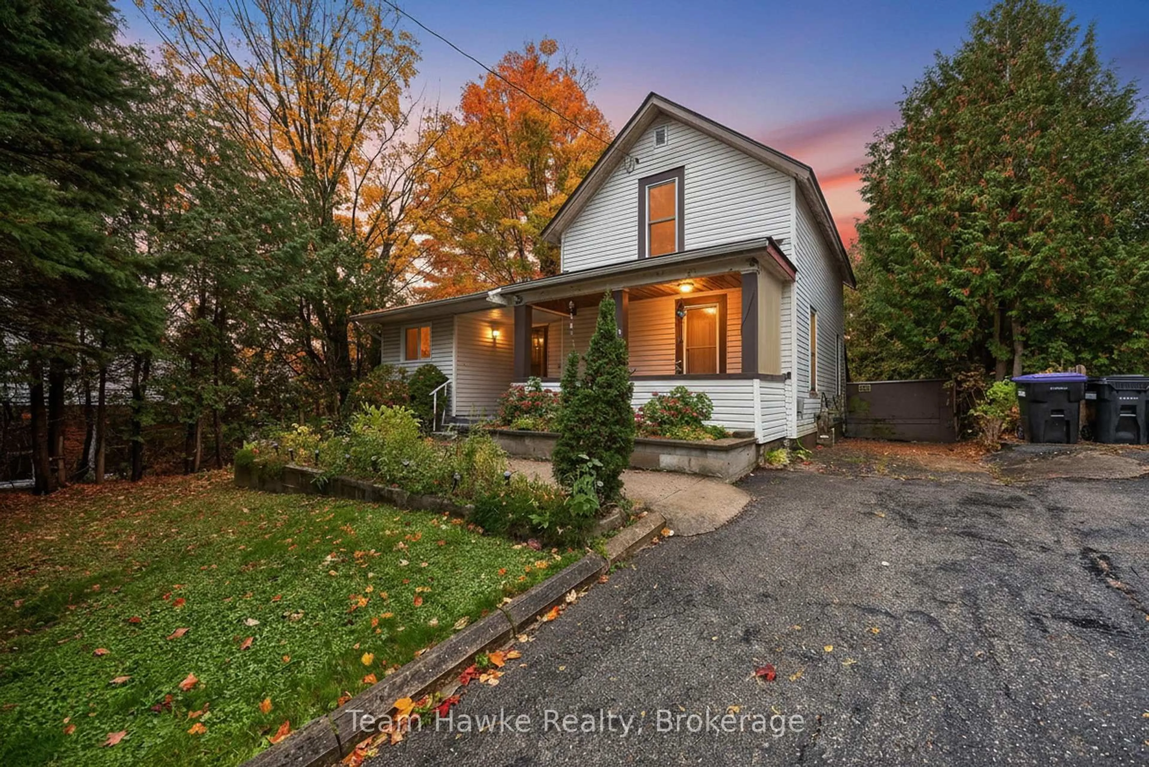 Home with brick exterior material, street for 306 Manly St, Midland Ontario L4R 3C8