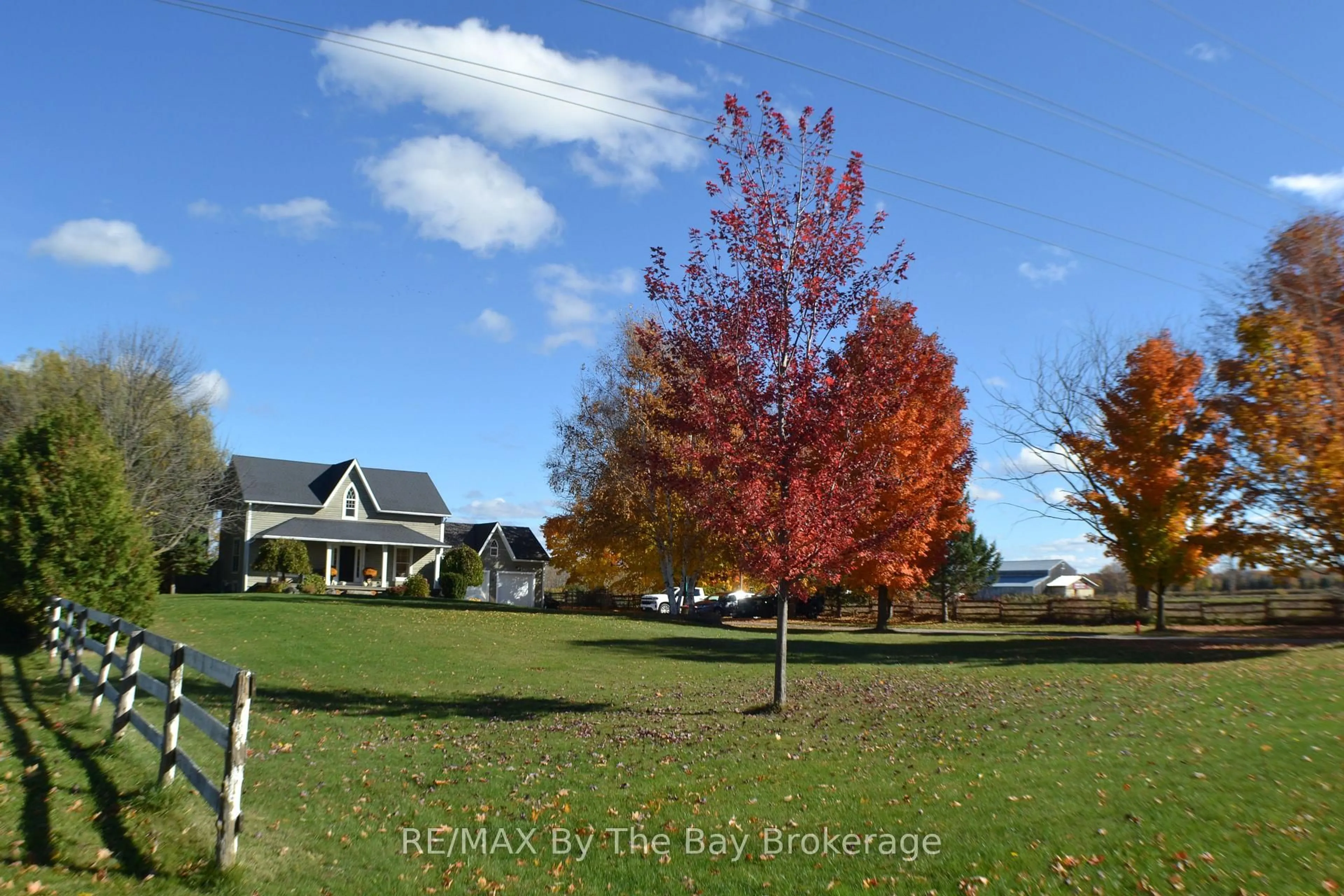 A pic from outside/outdoor area/front of a property/back of a property/a pic from drone, street for 1595 County 42 Rd, Clearview Ontario L0M 1S0